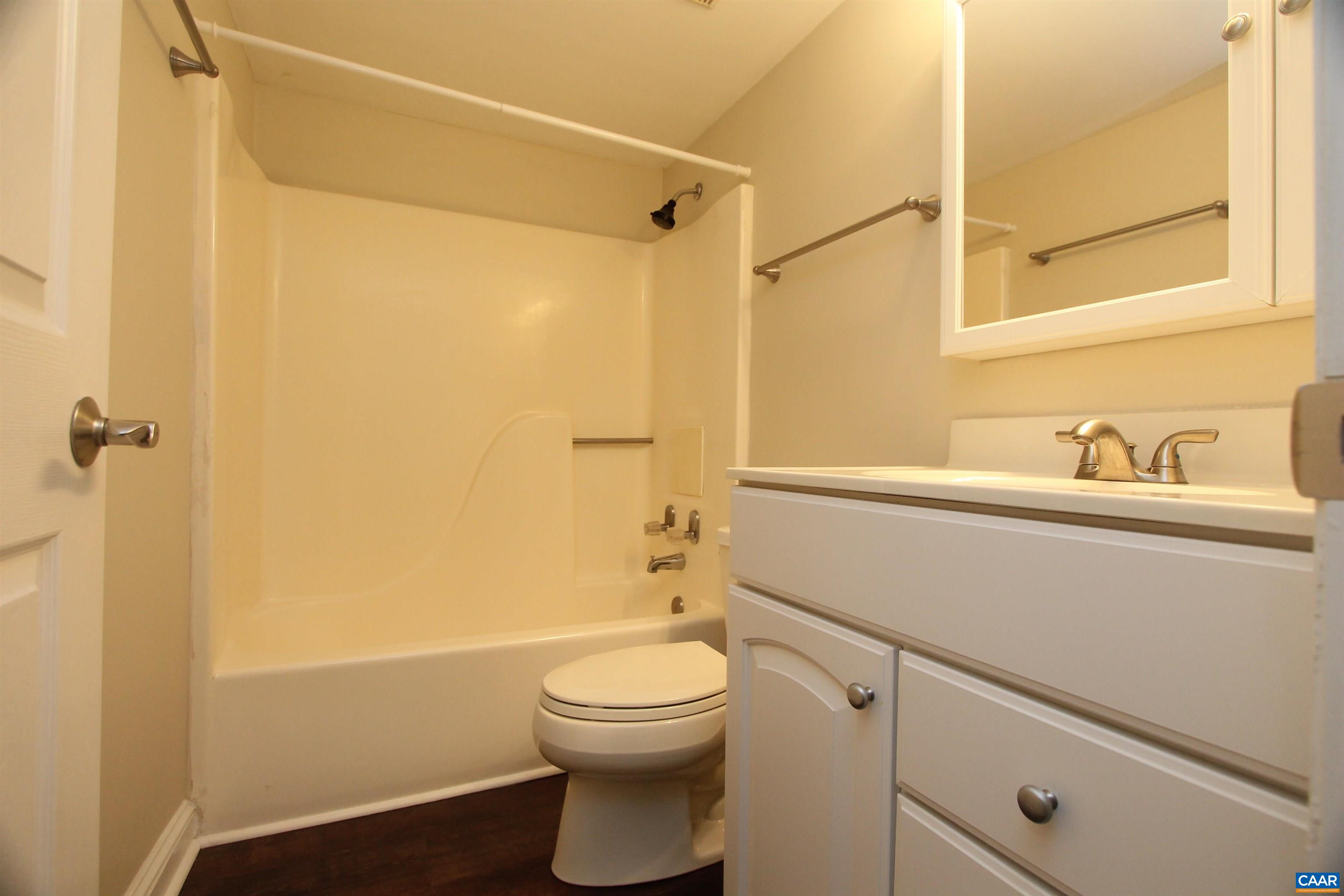 332 SOUTH PANTOPS DR, CHARLOTTESVILLE, Virginia 22911, 2 Bedrooms Bedrooms, ,2 BathroomsBathrooms,Residential,Overlook Condos - 2nd Floor,332 SOUTH PANTOPS DR,679284 MLS # 679284