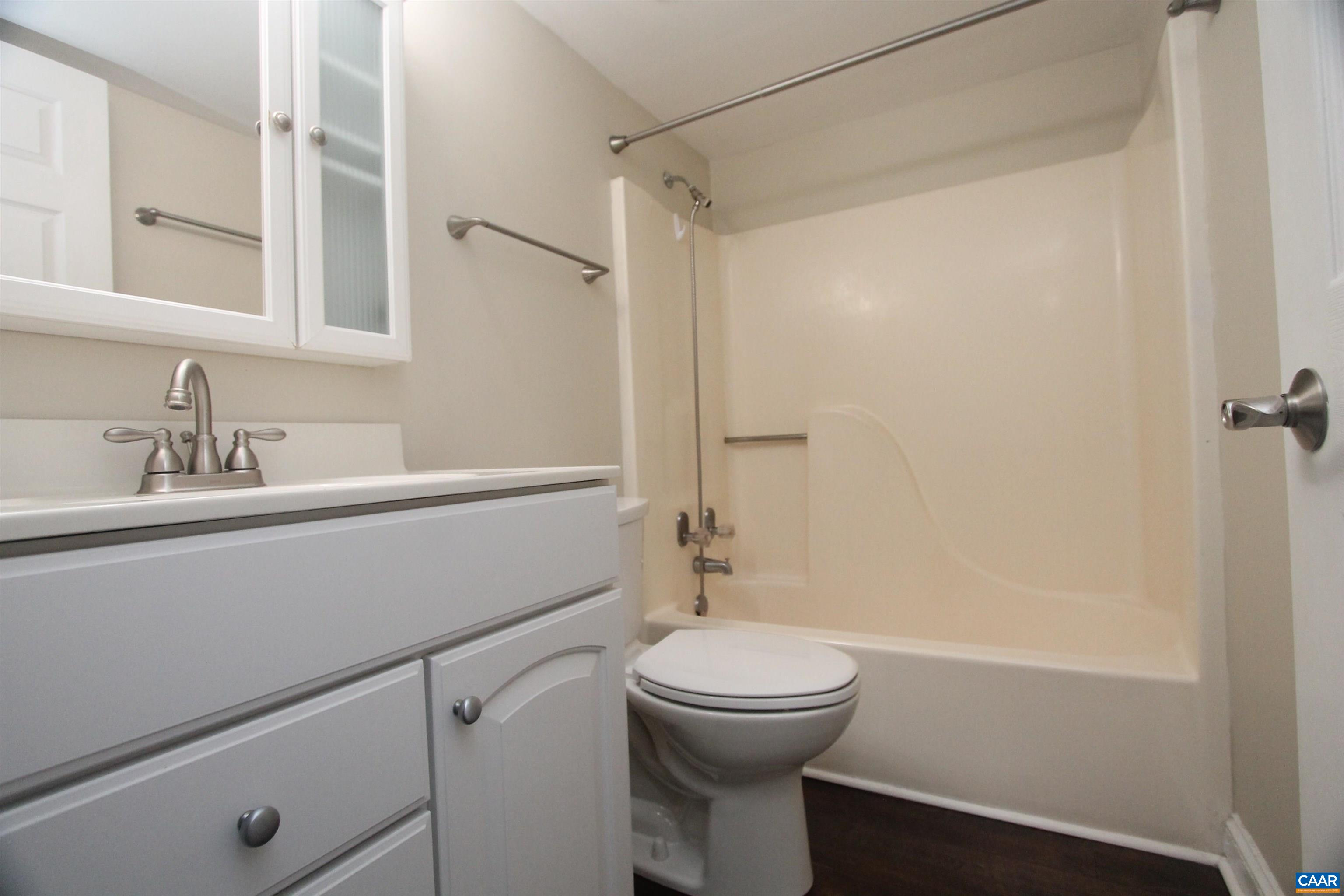 332 SOUTH PANTOPS DR, CHARLOTTESVILLE, Virginia 22911, 2 Bedrooms Bedrooms, ,2 BathroomsBathrooms,Residential,Overlook Condos - 2nd Floor,332 SOUTH PANTOPS DR,679284 MLS # 679284