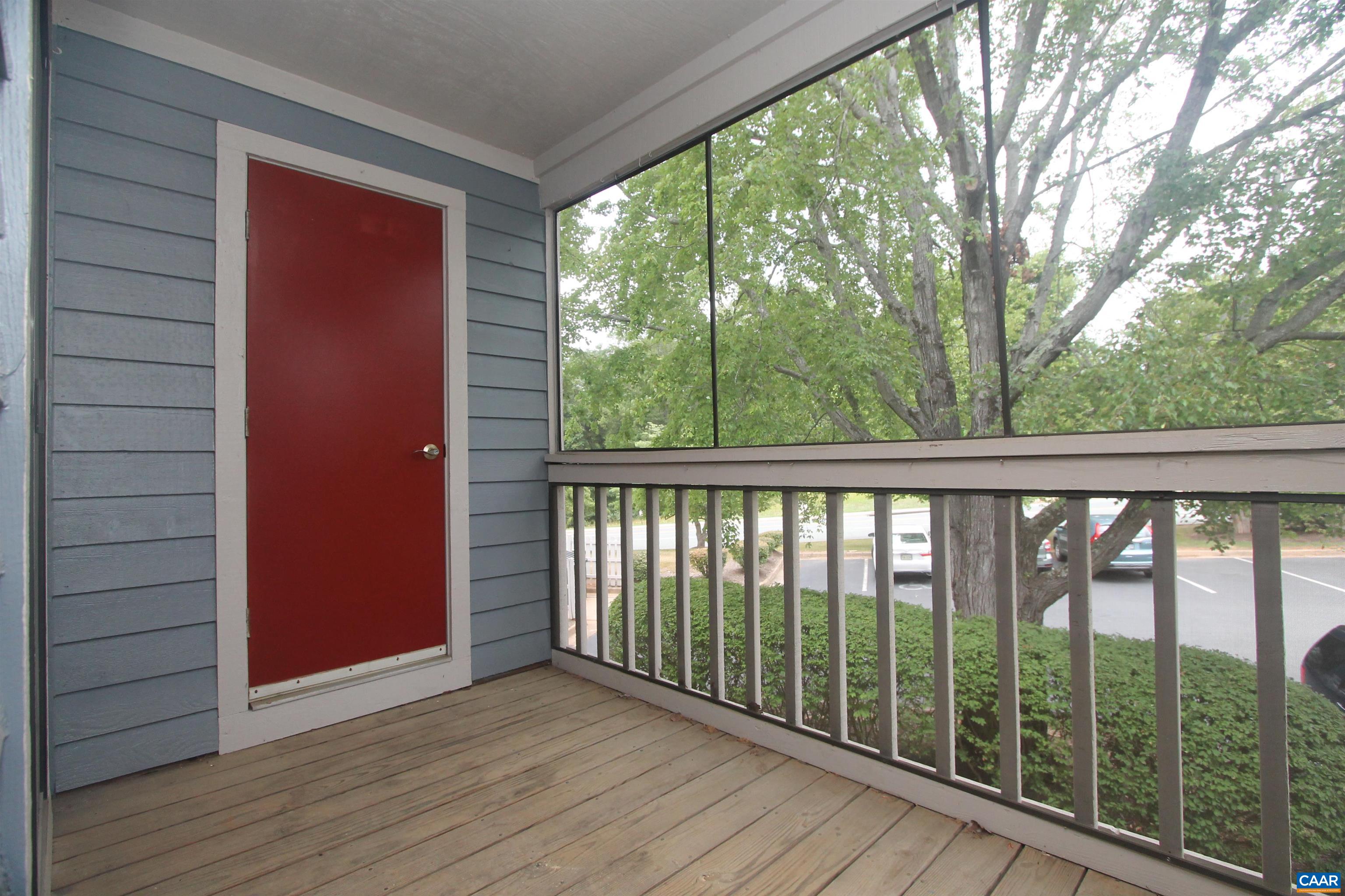 332 SOUTH PANTOPS DR, CHARLOTTESVILLE, Virginia 22911, 2 Bedrooms Bedrooms, ,2 BathroomsBathrooms,Residential,Overlook Condos - 2nd Floor,332 SOUTH PANTOPS DR,679284 MLS # 679284