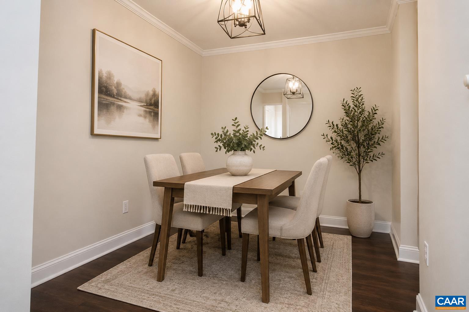 Virtually Staged Dining