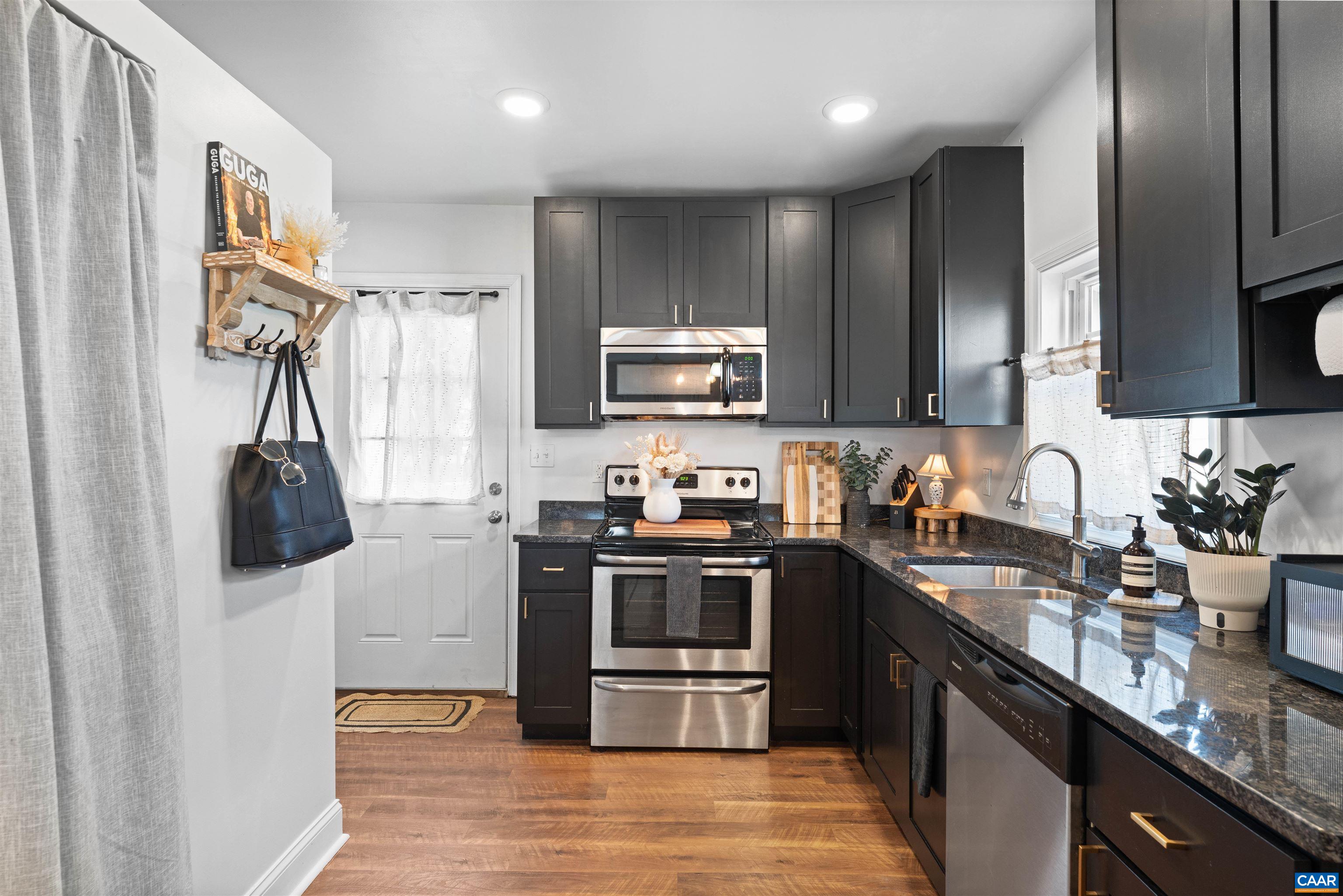 120 CONCORD PL, WAYNESBORO, Virginia 22980, 2 Bedrooms Bedrooms, ,2 BathroomsBathrooms,Residential,Jake's Place,120 CONCORD PL,680568 MLS # 680568