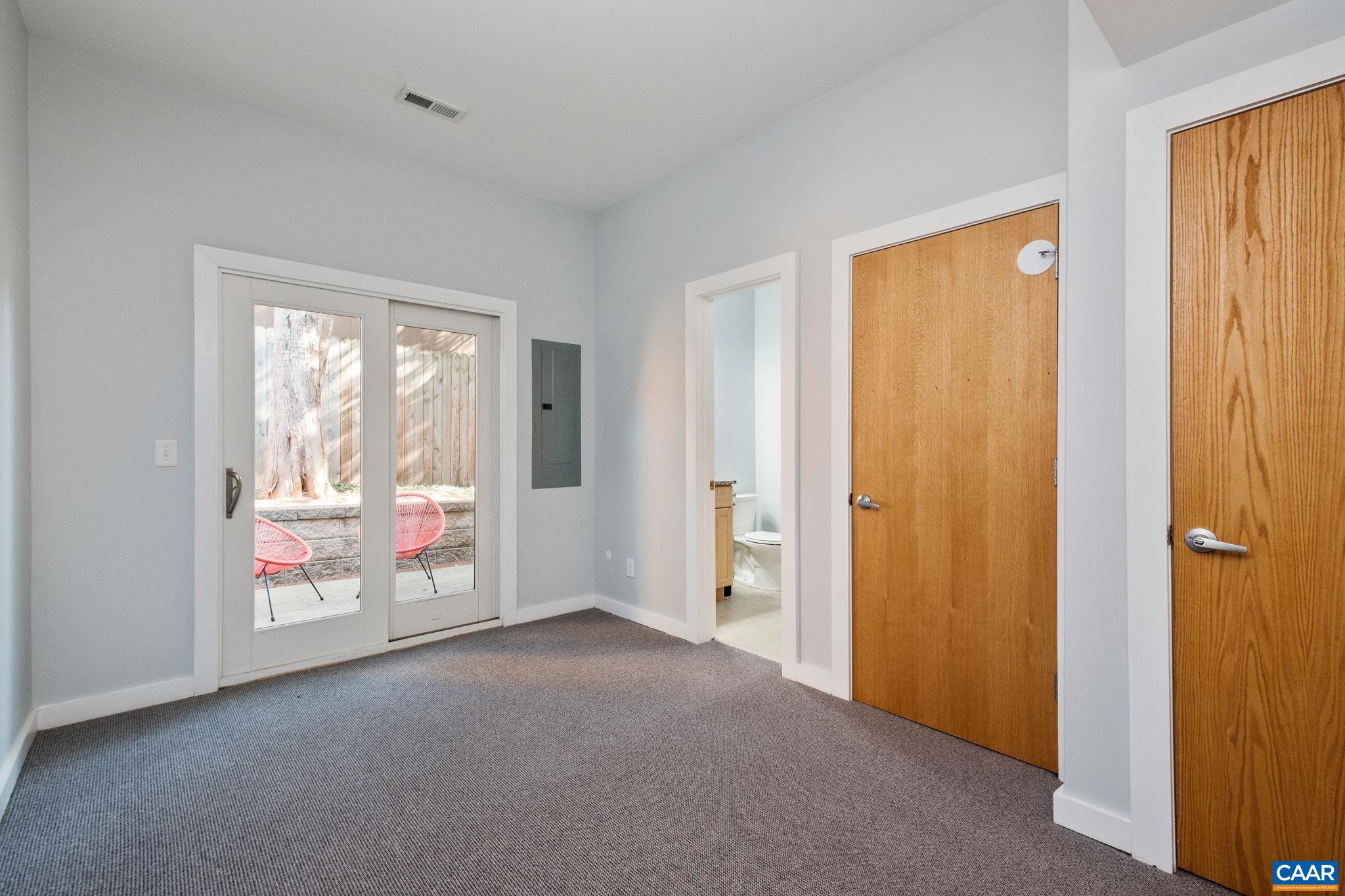 1013 LINDEN AVE, CHARLOTTESVILLE, Virginia 22902, 3 Bedrooms Bedrooms, ,2 BathroomsBathrooms,Residential,1013 LINDEN AVE,680600 MLS # 680600 1013 LINDEN AVE, CHARLOTTESVILLE, Virginia 22902, 3 Bedrooms Bedrooms, ,2 BathroomsBathrooms,Residential,1013 LINDEN AVE,680600 MLS # 680600