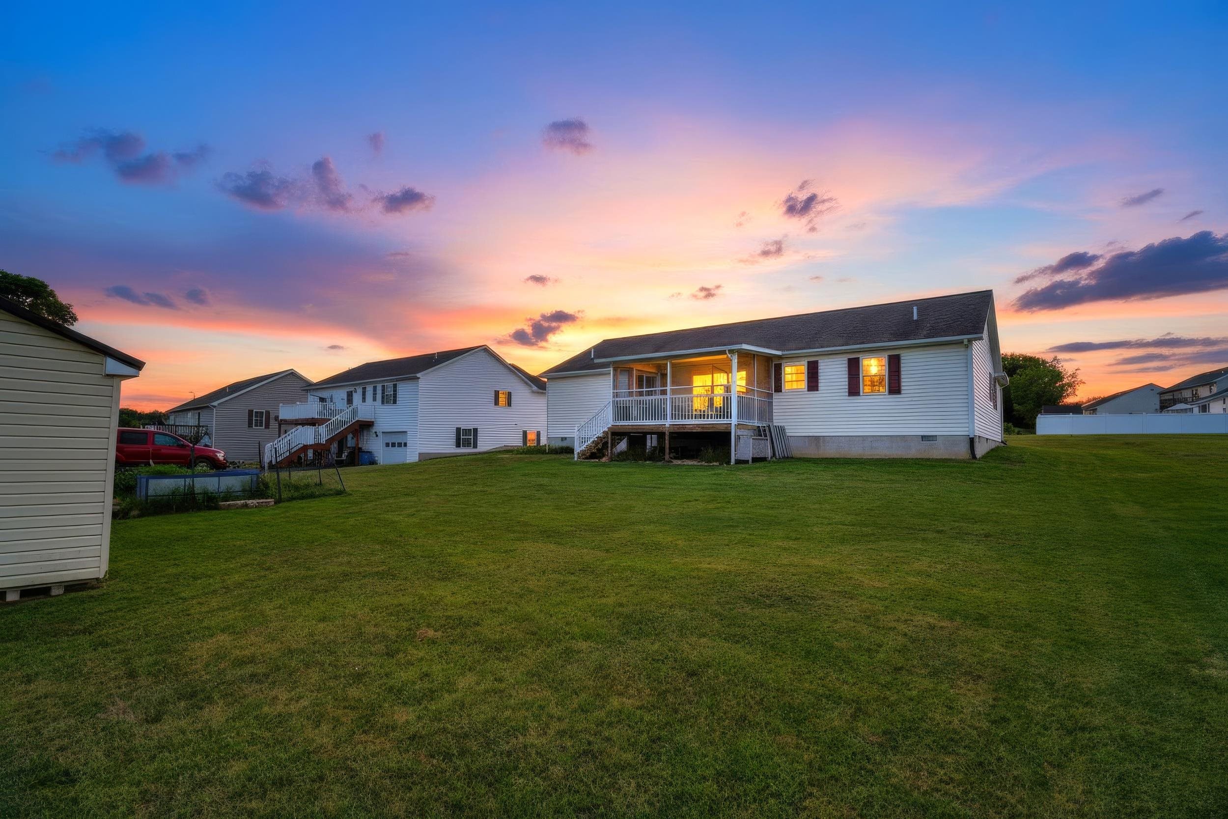 18 DANFORTH DR, WEYERS CAVE, Virginia 24486, 3 Bedrooms Bedrooms, ,2 BathroomsBathrooms,Residential,18 DANFORTH DR,680603 MLS # 680603 18 DANFORTH DR, WEYERS CAVE, Virginia 24486, 3 Bedrooms Bedrooms, ,2 BathroomsBathrooms,Residential,18 DANFORTH DR,680603 MLS # 680603