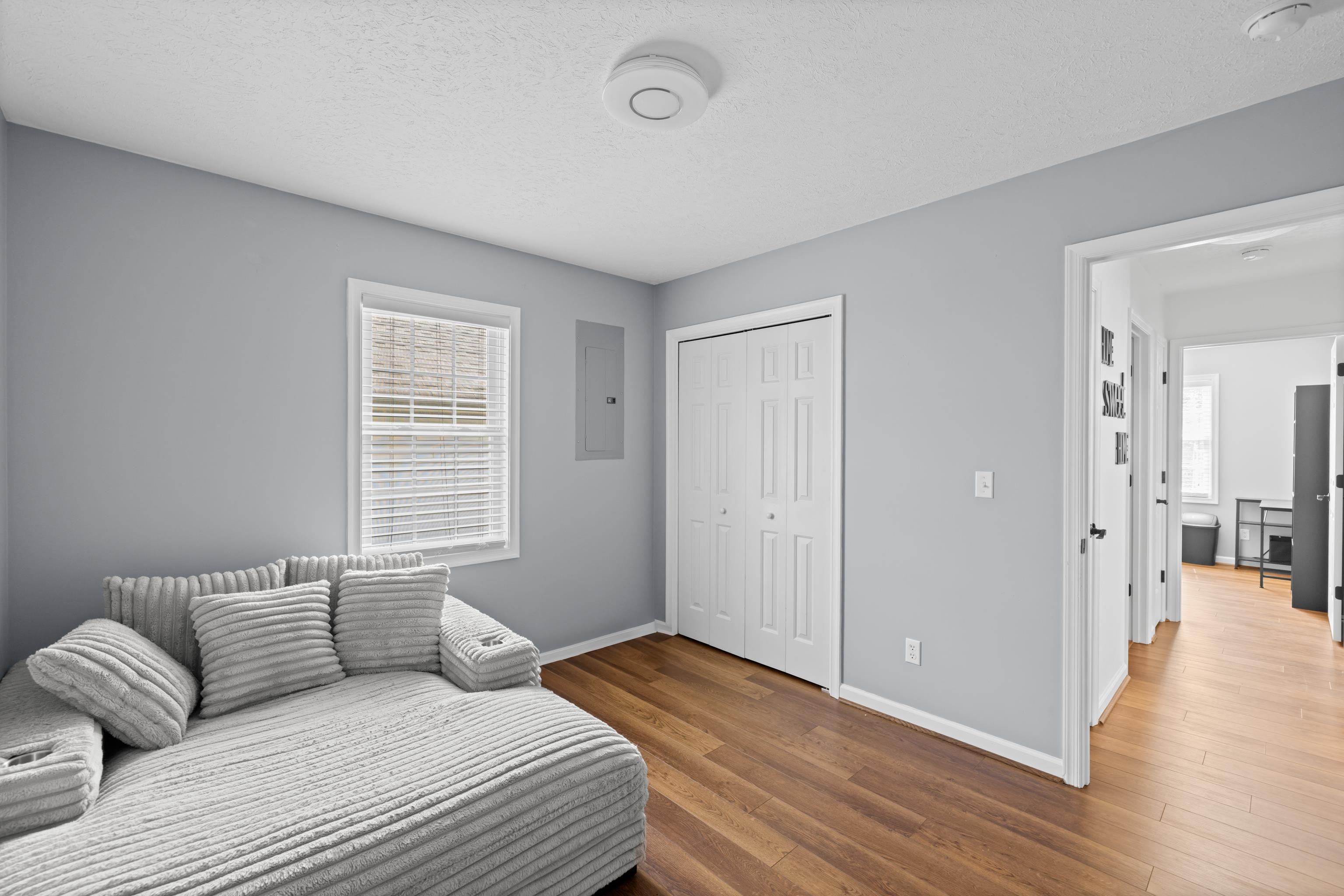 523 D ST, STAUNTON, Virginia 24401, 3 Bedrooms Bedrooms, ,2 BathroomsBathrooms,Residential,523 D ST,680606 MLS # 680606