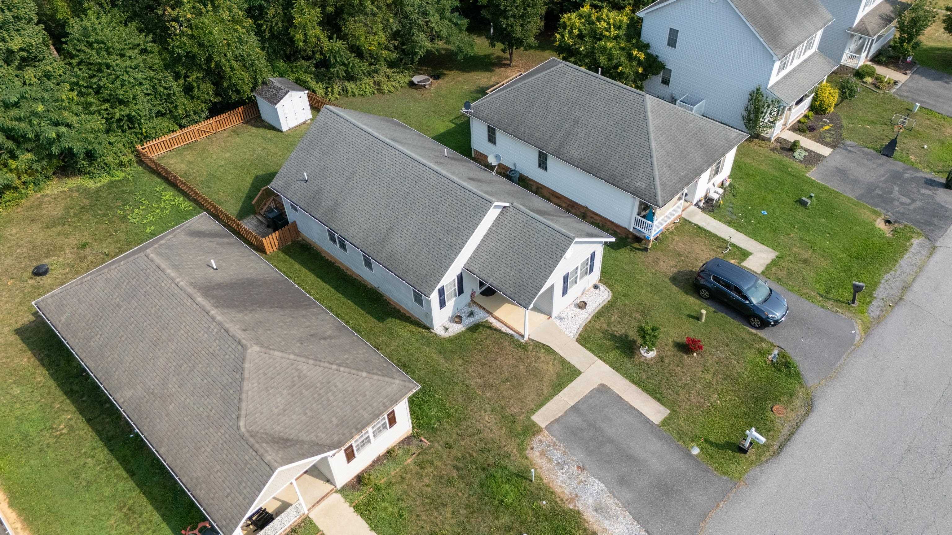 523 D ST, STAUNTON, Virginia 24401, 3 Bedrooms Bedrooms, ,2 BathroomsBathrooms,Residential,523 D ST,680606 MLS # 680606