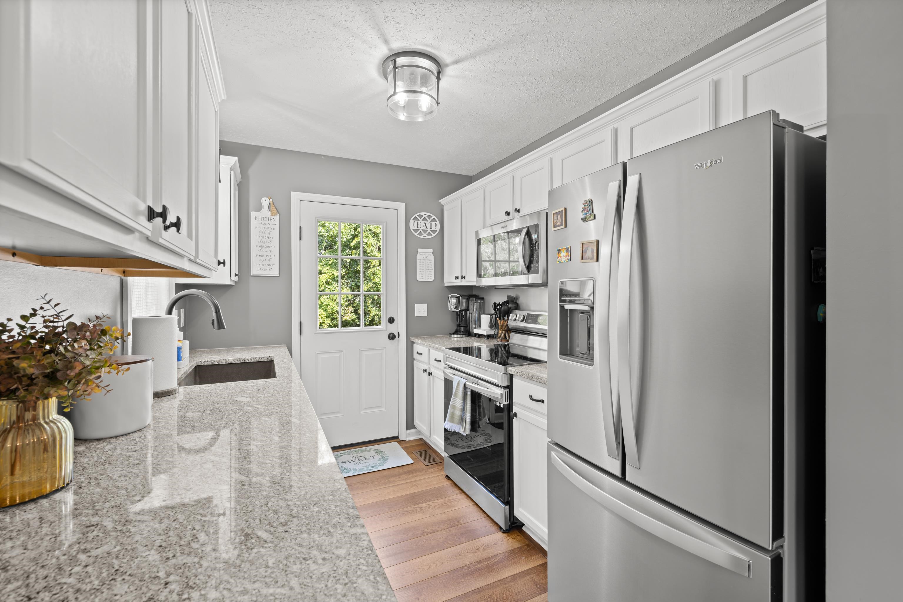 523 D ST, STAUNTON, Virginia 24401, 3 Bedrooms Bedrooms, ,2 BathroomsBathrooms,Residential,523 D ST,680606 MLS # 680606