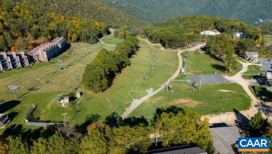 224 TIMBERS CONDOS, WINTERGREEN, Virginia 22967, 1 Bedroom Bedrooms, ,2 BathroomsBathrooms,Residential,224 TIMBERS CONDOS,680608 MLS # 680608 224 TIMBERS CONDOS, WINTERGREEN, Virginia 22967, 1 Bedroom Bedrooms, ,2 BathroomsBathrooms,Residential,224 TIMBERS CONDOS,680608 MLS # 680608