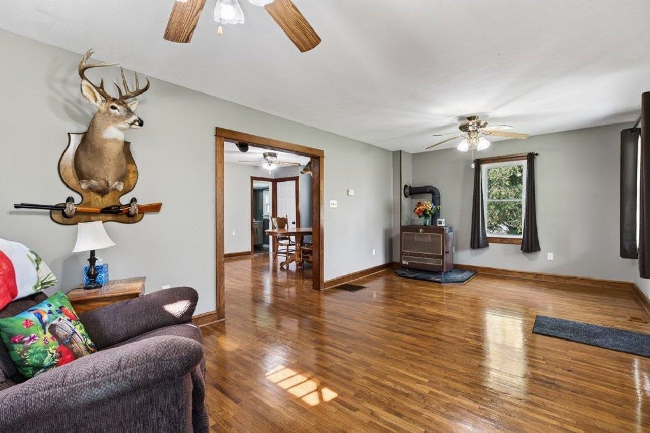 17786 RED BRUSH RD, ELKTON, Virginia 22827, 3 Bedrooms Bedrooms, ,1 BathroomBathrooms,Residential,17786 RED BRUSH RD,680612 MLS # 680612 17786 RED BRUSH RD, ELKTON, Virginia 22827, 3 Bedrooms Bedrooms, ,1 BathroomBathrooms,Residential,17786 RED BRUSH RD,680612 MLS # 680612