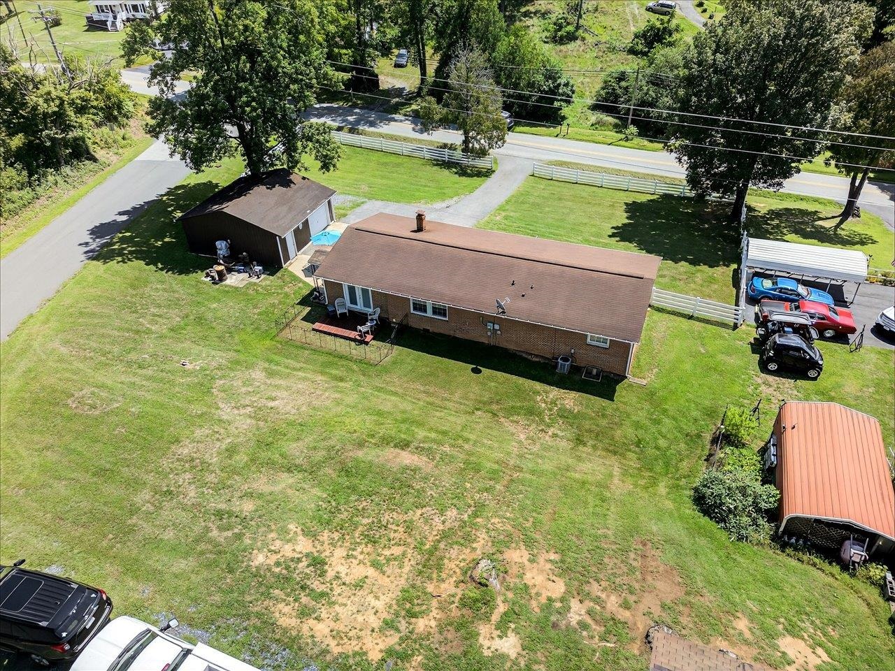 2861 OLD BUENA VISTA RD, BUENA VISTA, Virginia 24416, 3 Bedrooms Bedrooms, ,1 BathroomBathrooms,Residential,2861 OLD BUENA VISTA RD,680613 MLS # 680613 2861 OLD BUENA VISTA RD, BUENA VISTA, Virginia 24416, 3 Bedrooms Bedrooms, ,1 BathroomBathrooms,Residential,2861 OLD BUENA VISTA RD,680613 MLS # 680613