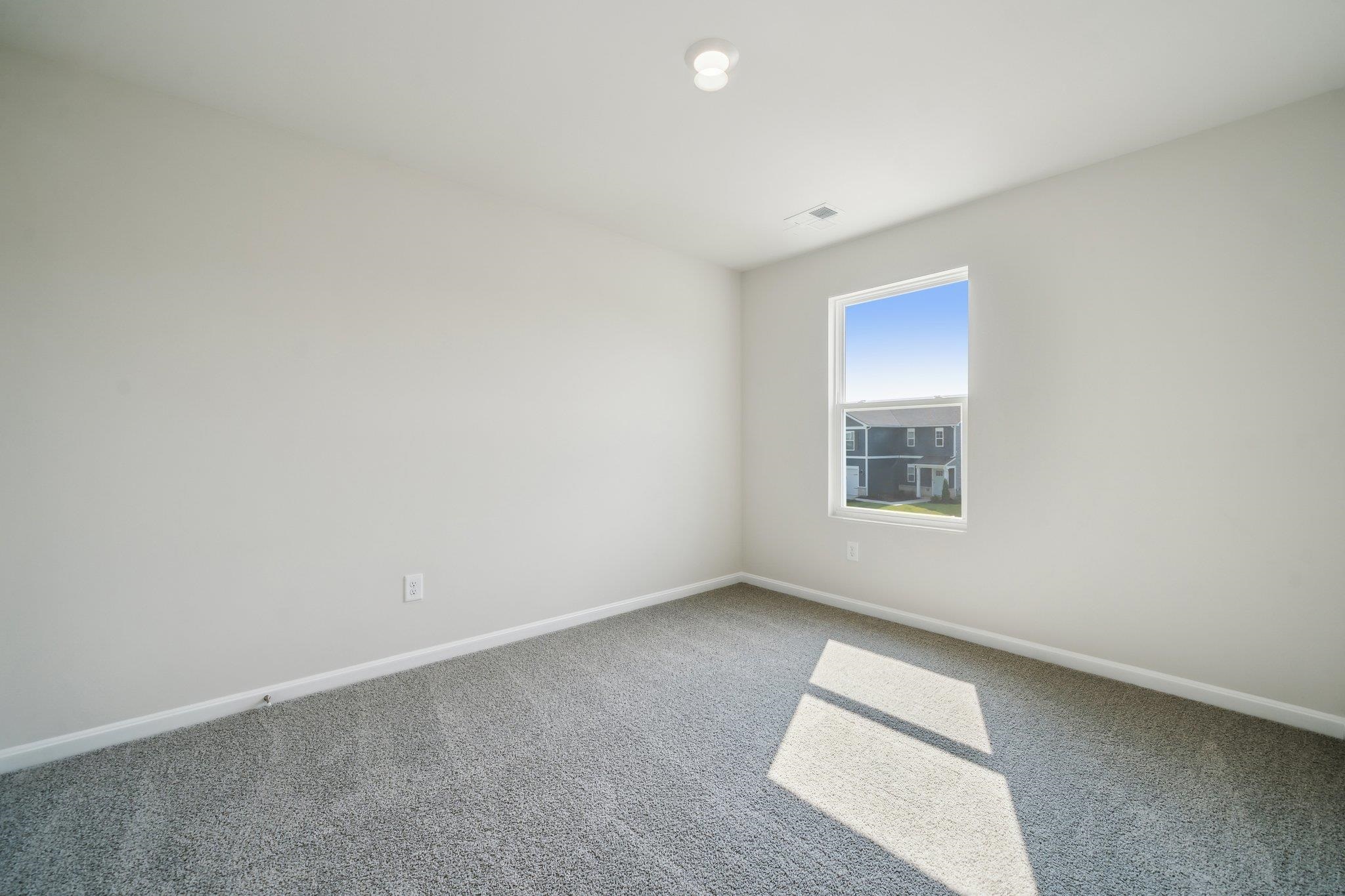 110 MEADOW RIDGE WAY, STAUNTON, Virginia 24401, 3 Bedrooms Bedrooms, ,2 BathroomsBathrooms,Residential,110 MEADOW RIDGE WAY,675462 MLS # 675462