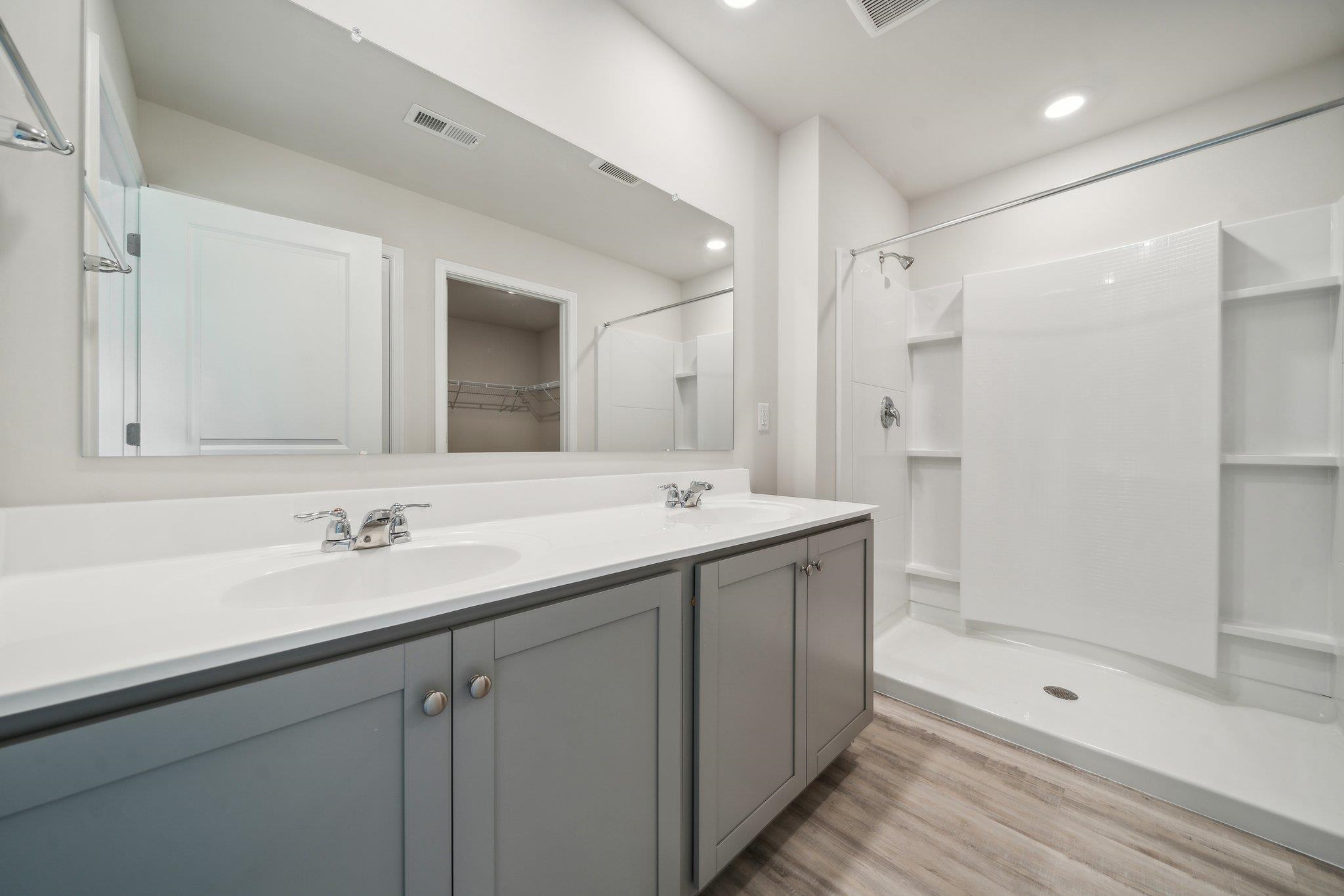 110 MEADOW RIDGE WAY, STAUNTON, Virginia 24401, 3 Bedrooms Bedrooms, ,2 BathroomsBathrooms,Residential,110 MEADOW RIDGE WAY,675462 MLS # 675462