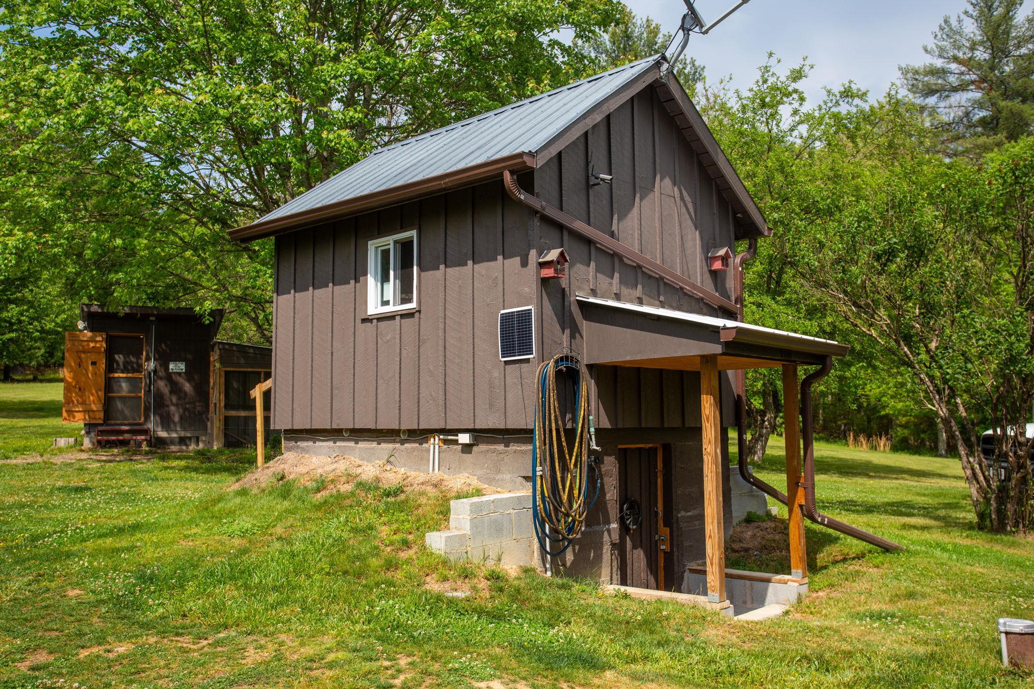 with mechanics and great above ground storage.