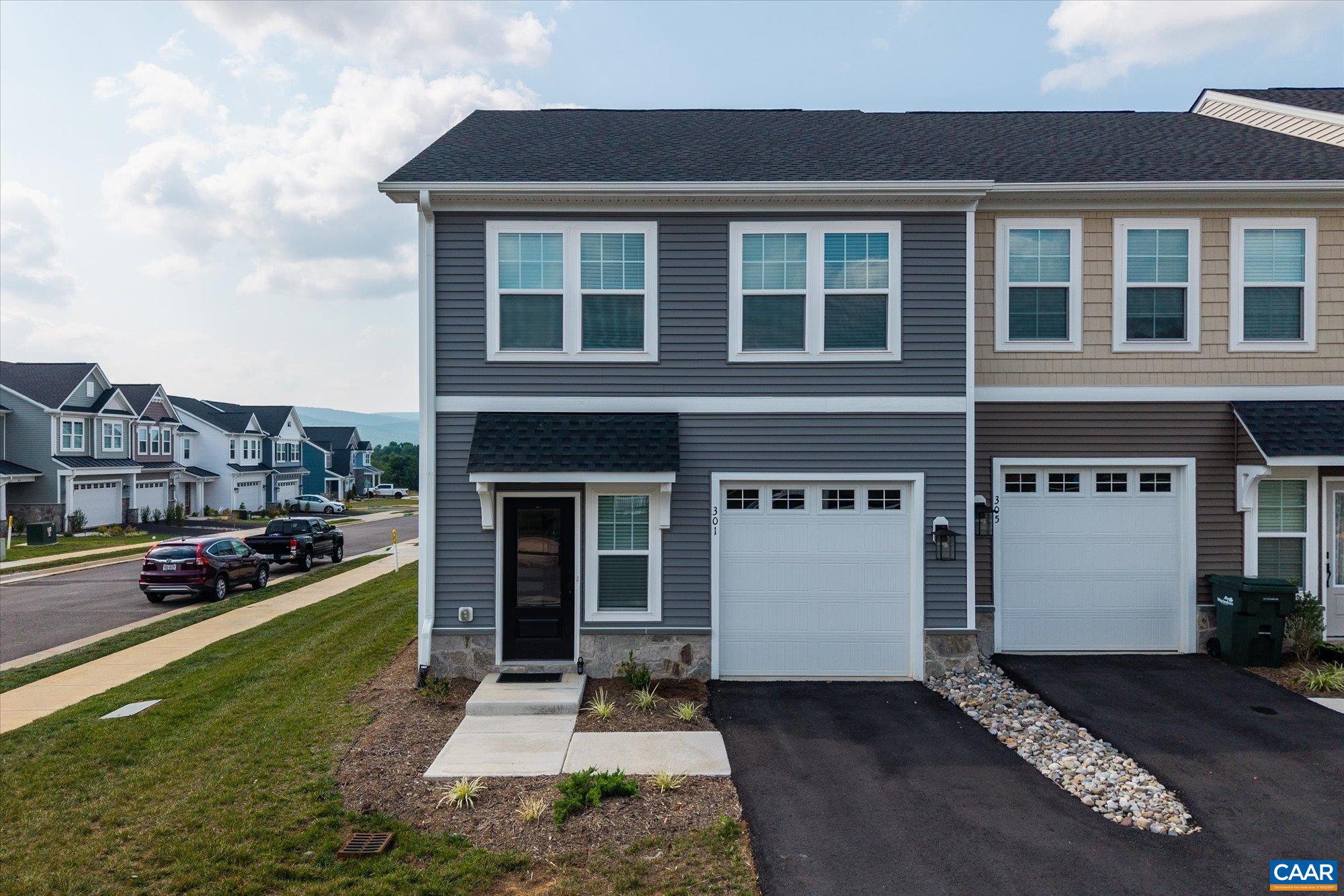 301 RIDGELINE DR, WAYNESBORO, Virginia 22980, 3 Bedrooms Bedrooms, ,2 BathroomsBathrooms,Residential,301 RIDGELINE DR,680215 MLS # 680215