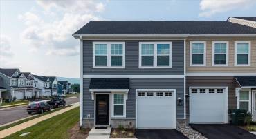 301 RIDGELINE DR, WAYNESBORO, Virginia 22980, 3 Bedrooms Bedrooms, ,2 BathroomsBathrooms,Residential,301 RIDGELINE DR,680215 MLS # 680215