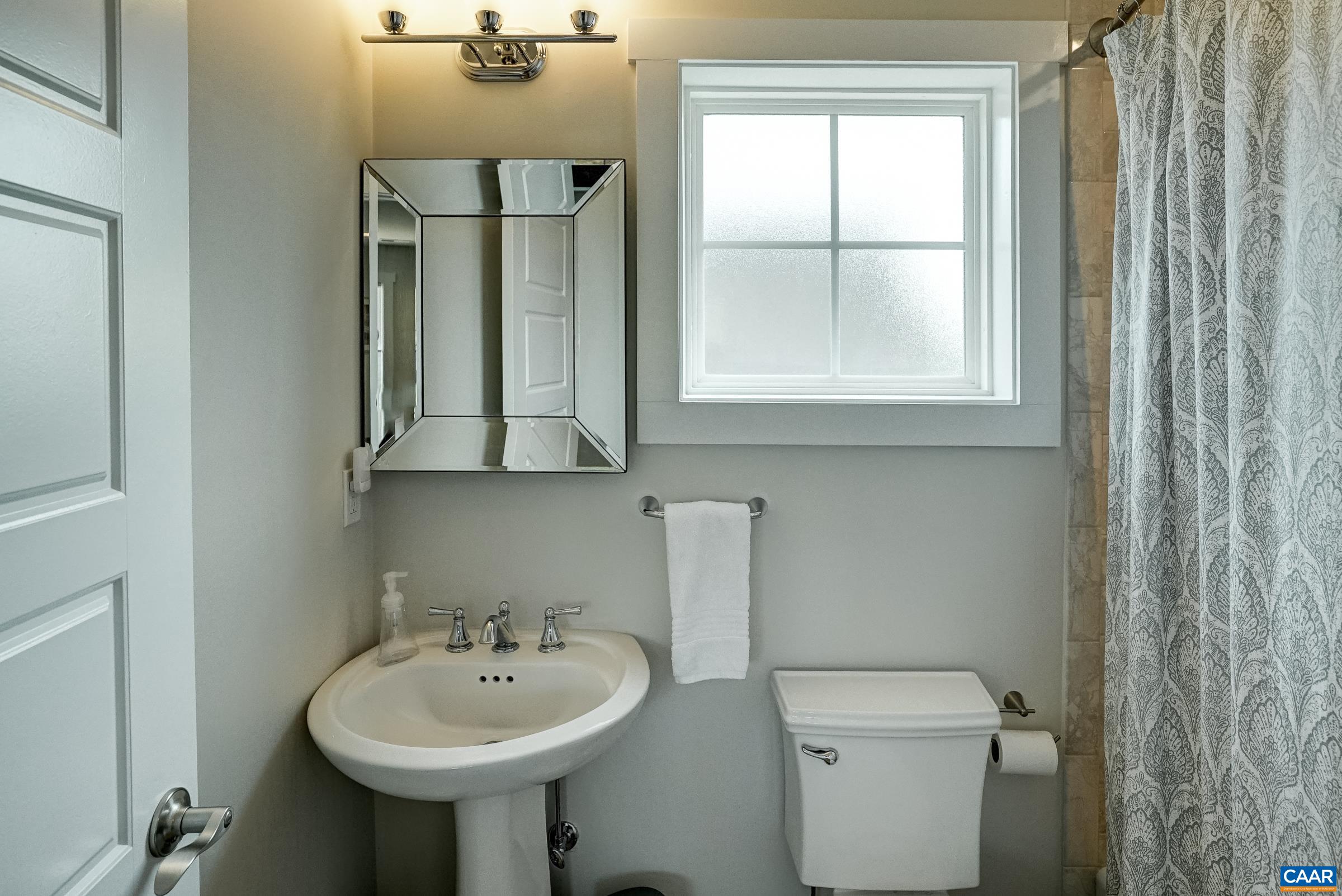947 BELVEDERE BLVD, CHARLOTTESVILLE, Virginia 22901, 4 Bedrooms Bedrooms, ,3 BathroomsBathrooms,Residential,947 BELVEDERE BLVD,680586 MLS # 680586 947 BELVEDERE BLVD, CHARLOTTESVILLE, Virginia 22901, 4 Bedrooms Bedrooms, ,3 BathroomsBathrooms,Residential,947 BELVEDERE BLVD,680586 MLS # 680586