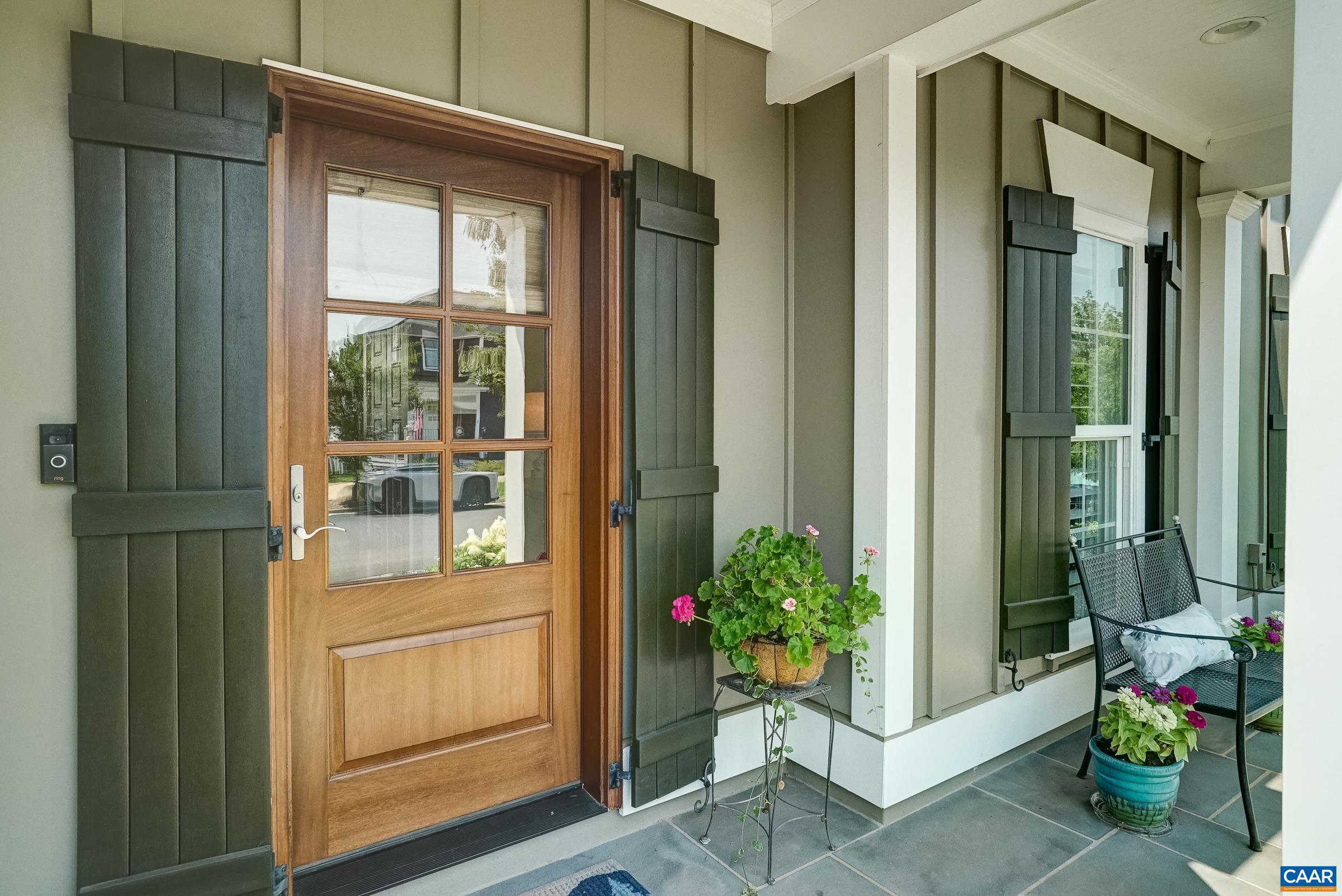 Beautiful front door. Beautiful front door.