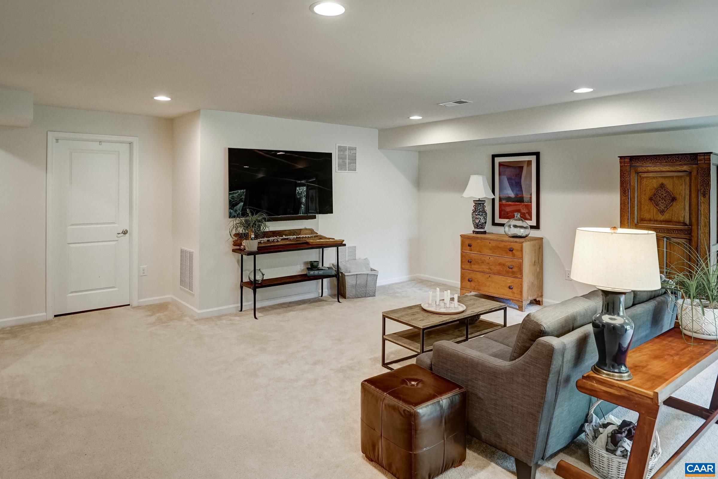 Lower level full room Lower level full room