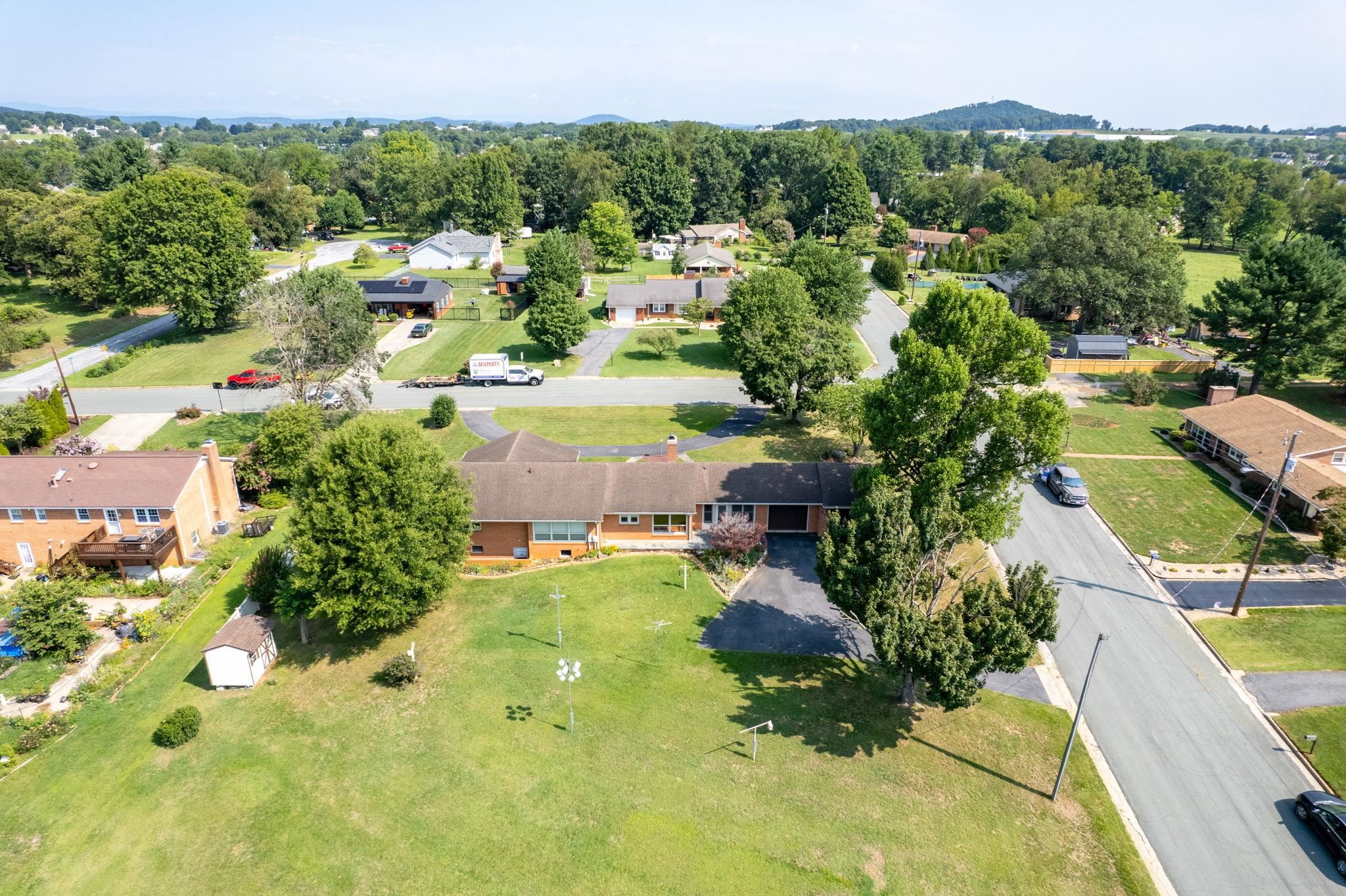 103 WEST HIGH ST, STUARTS DRAFT, Virginia 24477, 3 Bedrooms Bedrooms, ,2 BathroomsBathrooms,Residential,103 WEST HIGH ST,680614 MLS # 680614 103 WEST HIGH ST, STUARTS DRAFT, Virginia 24477, 3 Bedrooms Bedrooms, ,2 BathroomsBathrooms,Residential,103 WEST HIGH ST,680614 MLS # 680614