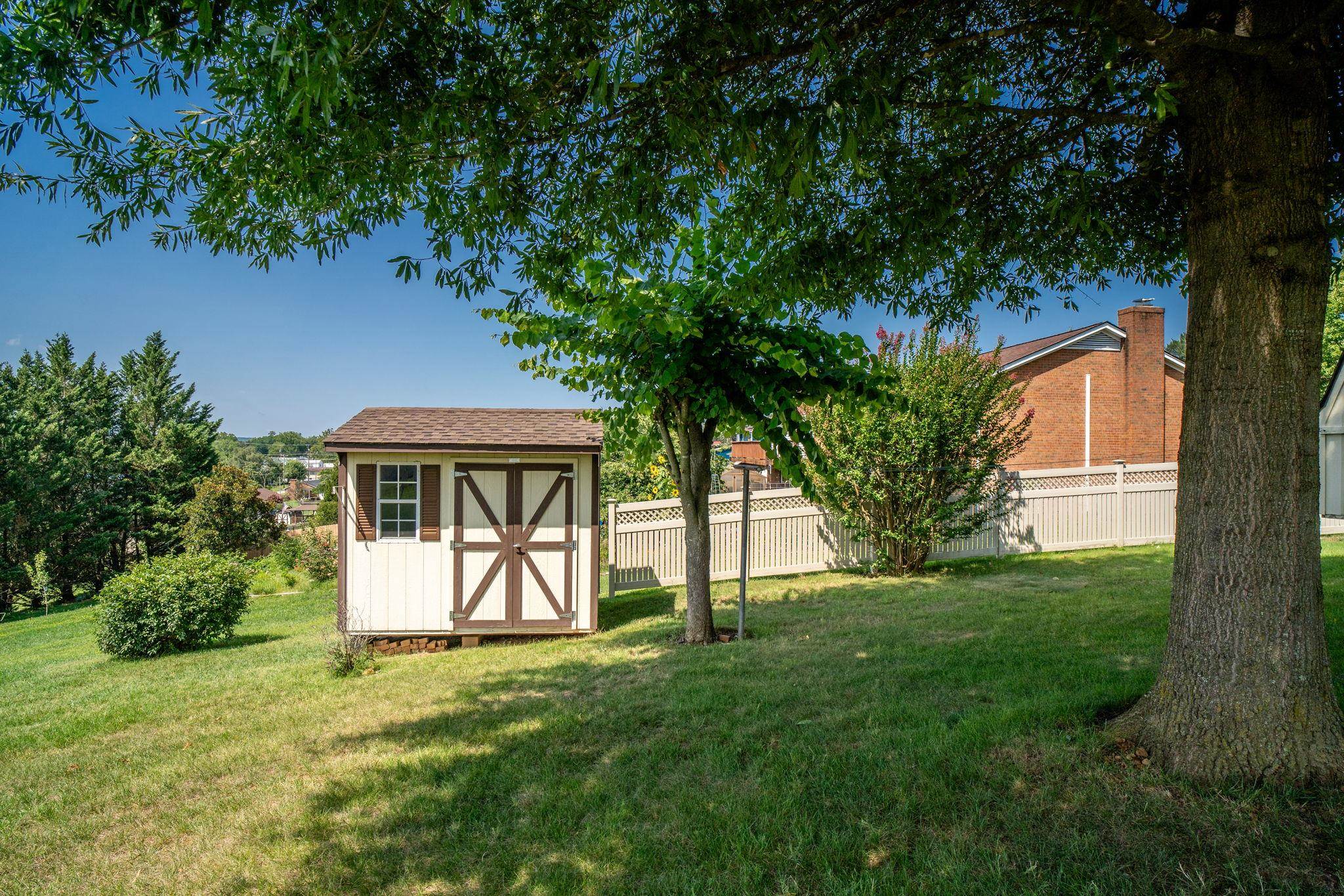 103 WEST HIGH ST, STUARTS DRAFT, Virginia 24477, 3 Bedrooms Bedrooms, ,2 BathroomsBathrooms,Residential,103 WEST HIGH ST,680614 MLS # 680614 103 WEST HIGH ST, STUARTS DRAFT, Virginia 24477, 3 Bedrooms Bedrooms, ,2 BathroomsBathrooms,Residential,103 WEST HIGH ST,680614 MLS # 680614