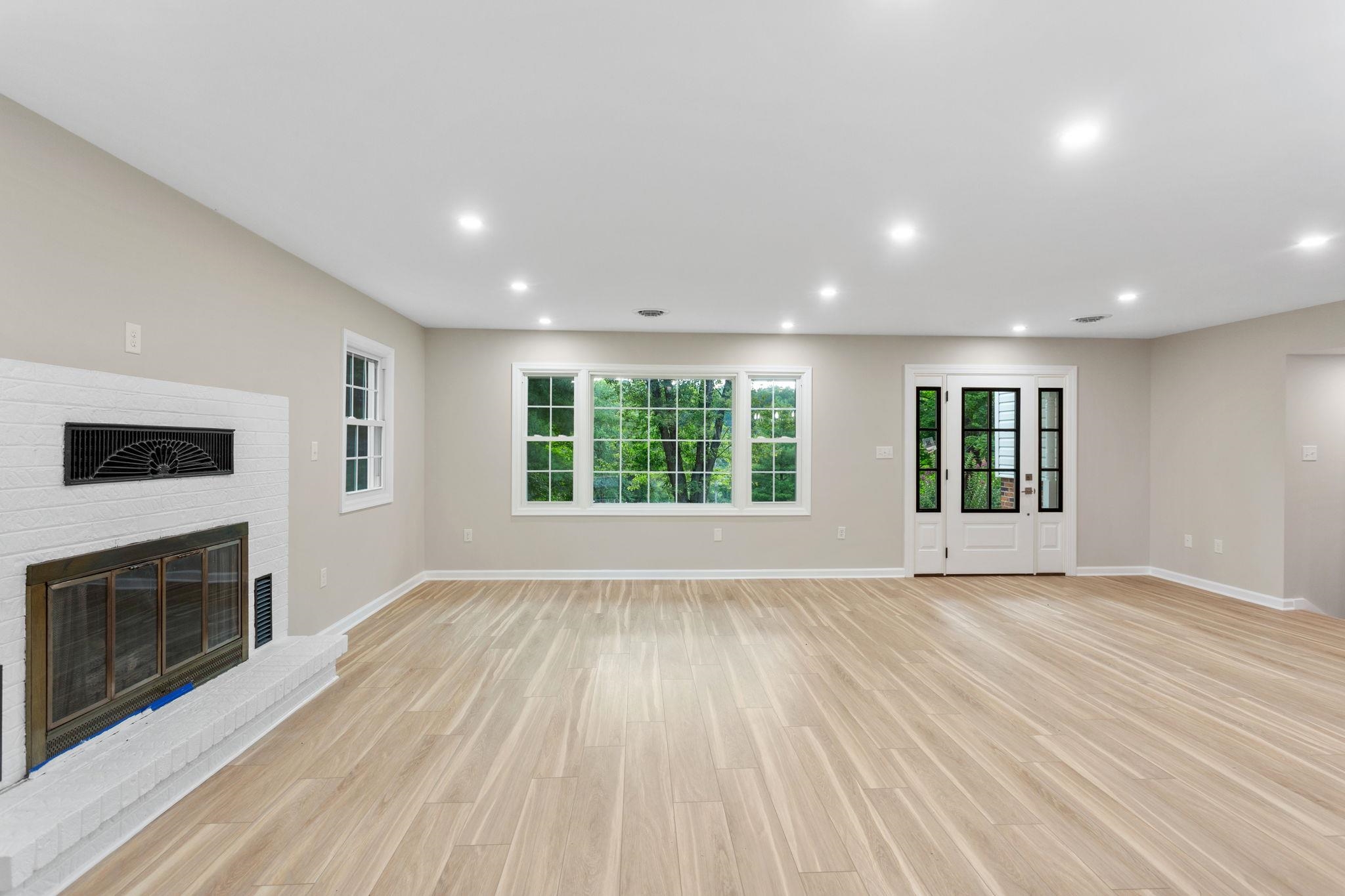 with gas fireplace. with gas fireplace.