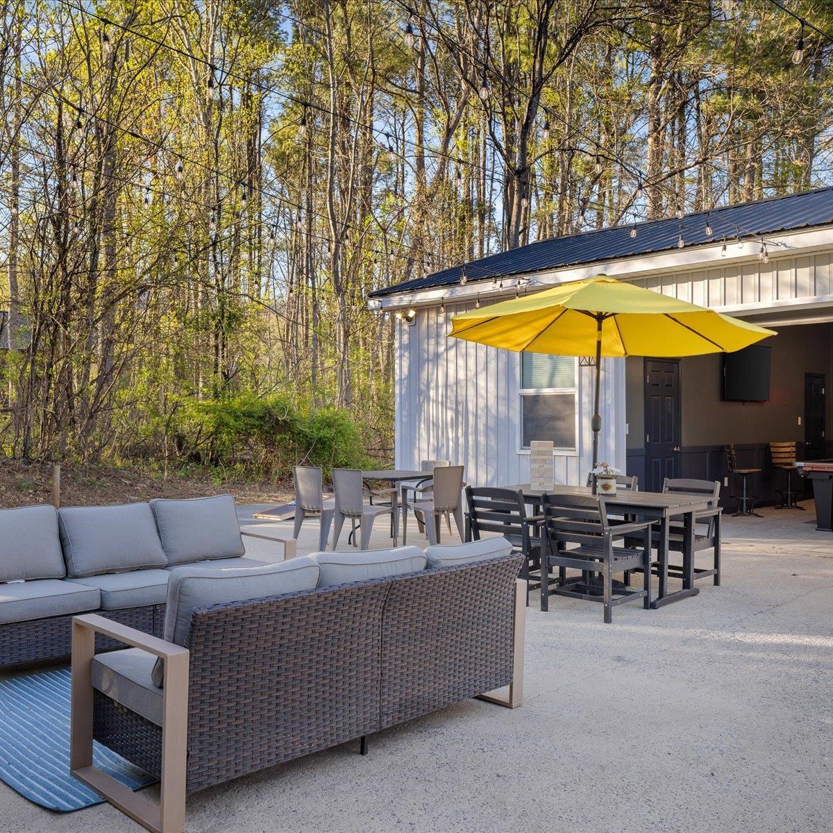 1226 SHIPYARD RD, SHENANDOAH, Virginia 22849, 9 Bedrooms Bedrooms, ,7 BathroomsBathrooms,Residential,Paddlers Paradise,1226 SHIPYARD RD,680618 MLS # 680618 1226 SHIPYARD RD, SHENANDOAH, Virginia 22849, 9 Bedrooms Bedrooms, ,7 BathroomsBathrooms,Residential,Paddlers Paradise,1226 SHIPYARD RD,680618 MLS # 680618
