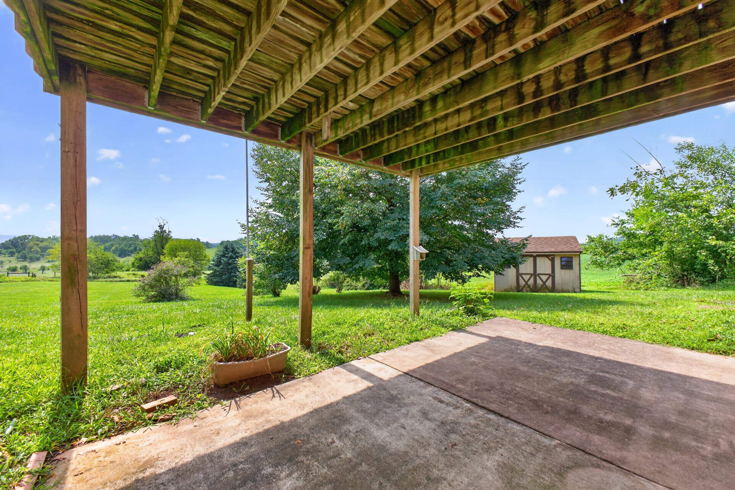 4810 FLAT ROCK RD, QUICKSBURG, Virginia 22847, 3 Bedrooms Bedrooms, ,2 BathroomsBathrooms,Residential,4810 FLAT ROCK RD,680628 MLS # 680628