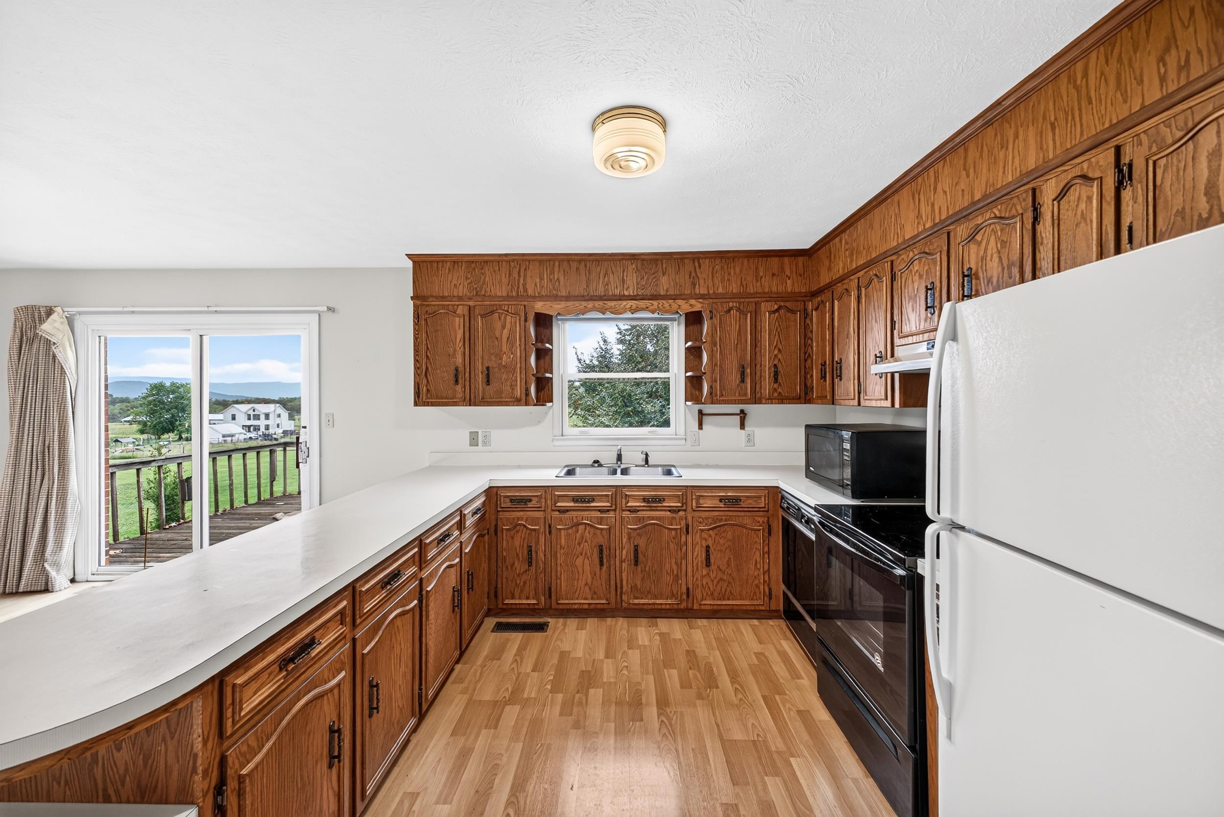4810 FLAT ROCK RD, QUICKSBURG, Virginia 22847, 3 Bedrooms Bedrooms, ,2 BathroomsBathrooms,Residential,4810 FLAT ROCK RD,680628 MLS # 680628