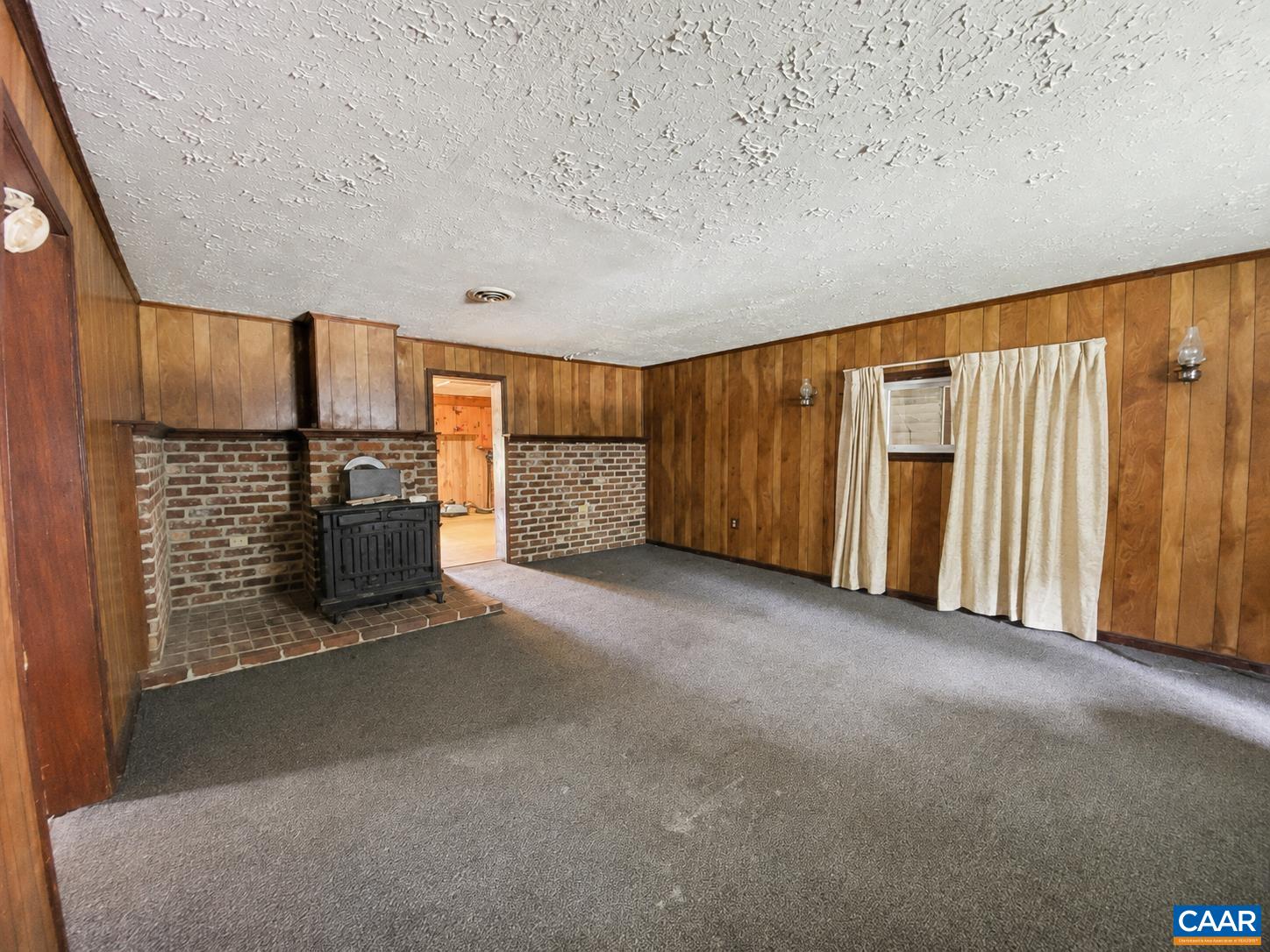 208 MOCKING BIRD LN, TROY, Virginia 22974, 2 Bedrooms Bedrooms, ,1 BathroomBathrooms,Residential,Homestead Opportunity! 1 House + 5 parcels = 19.01,208 MOCKING BIRD LN,680630 MLS # 680630