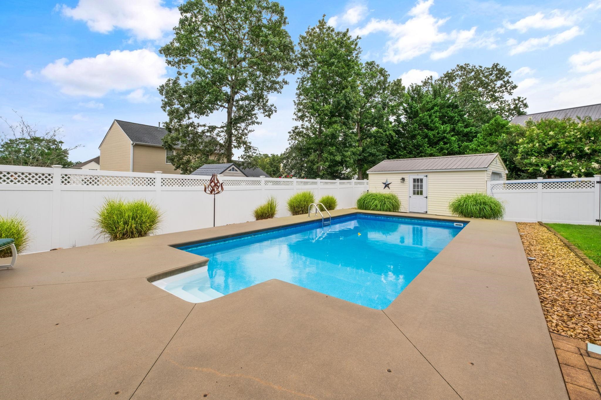 13 TOMAHAWK CT, STUARTS DRAFT, Virginia 24477, 3 Bedrooms Bedrooms, ,2 BathroomsBathrooms,Residential,13 TOMAHAWK CT,680632 MLS # 680632