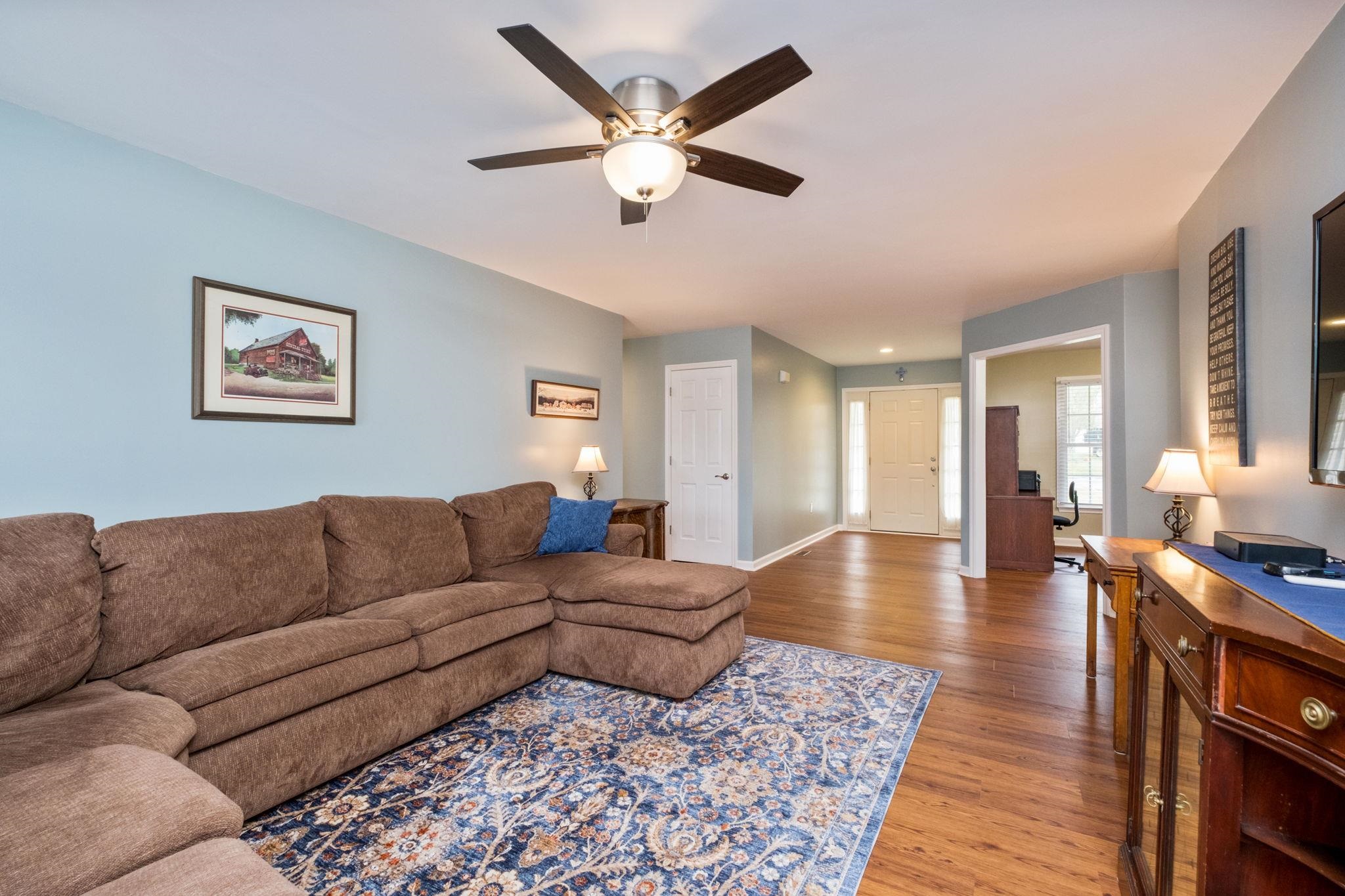 13 TOMAHAWK CT, STUARTS DRAFT, Virginia 24477, 3 Bedrooms Bedrooms, ,2 BathroomsBathrooms,Residential,13 TOMAHAWK CT,680632 MLS # 680632
