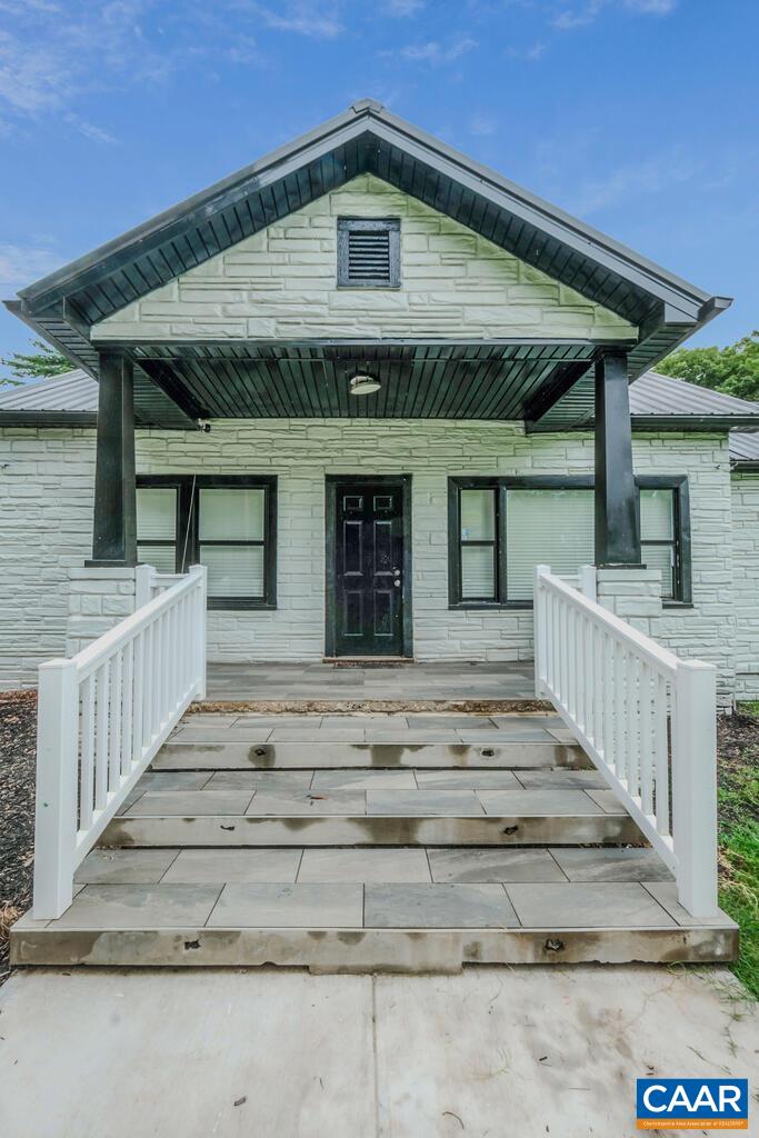 3331 S CONSTITUTION RTE, DILLWYN, Virginia 23936, 3 Bedrooms Bedrooms, ,2 BathroomsBathrooms,Residential,3331 S Constitution Rte, Dillwyn, VA 23936,3331 S CONSTITUTION RTE,680633 MLS # 680633