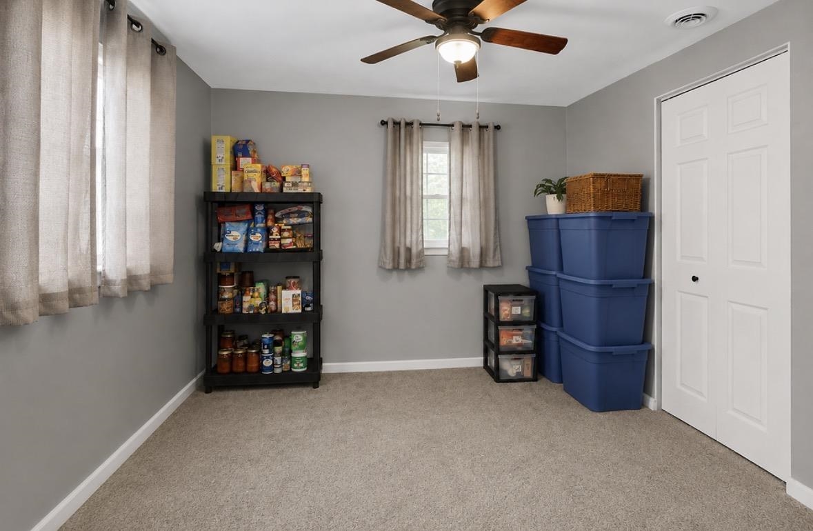 3520 KANAWHA TRL, COVINGTON, Virginia 24426, 4 Bedrooms Bedrooms, ,2 BathroomsBathrooms,Residential,3520 KANAWHA TRL,680637 MLS # 680637 3520 KANAWHA TRL, COVINGTON, Virginia 24426, 4 Bedrooms Bedrooms, ,2 BathroomsBathrooms,Residential,3520 KANAWHA TRL,680637 MLS # 680637