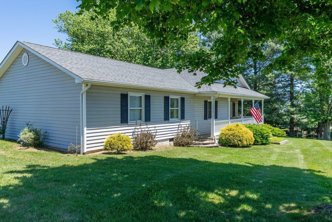 1928 BETHEL CHURCH RD, ELKTON, Virginia 22827, 2 Bedrooms Bedrooms, ,2 BathroomsBathrooms,Residential,1928 BETHEL CHURCH RD,677866 MLS # 677866 1928 BETHEL CHURCH RD, ELKTON, Virginia 22827, 2 Bedrooms Bedrooms, ,2 BathroomsBathrooms,Residential,1928 BETHEL CHURCH RD,677866 MLS # 677866