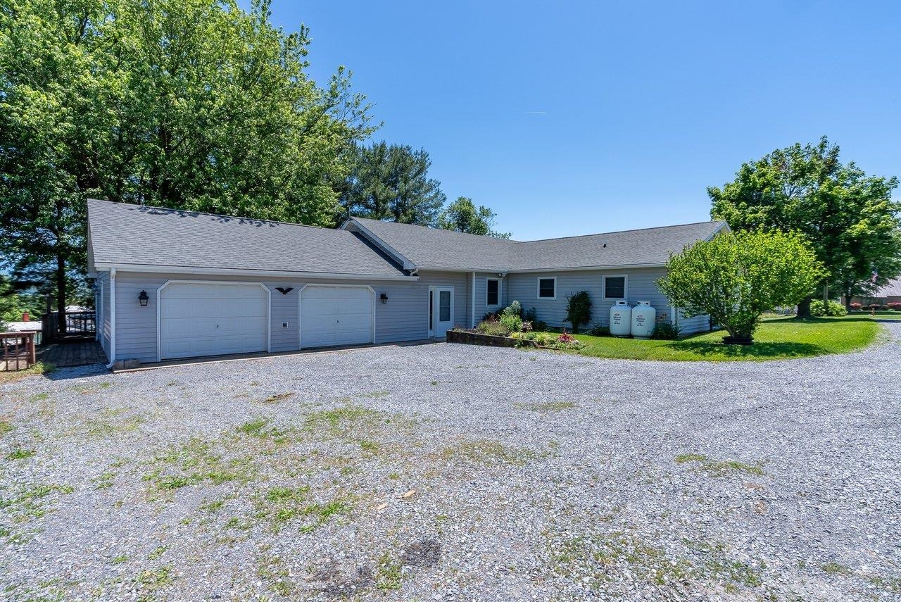 1928 BETHEL CHURCH RD, ELKTON, Virginia 22827, 2 Bedrooms Bedrooms, ,2 BathroomsBathrooms,Residential,1928 BETHEL CHURCH RD,677866 MLS # 677866 1928 BETHEL CHURCH RD, ELKTON, Virginia 22827, 2 Bedrooms Bedrooms, ,2 BathroomsBathrooms,Residential,1928 BETHEL CHURCH RD,677866 MLS # 677866