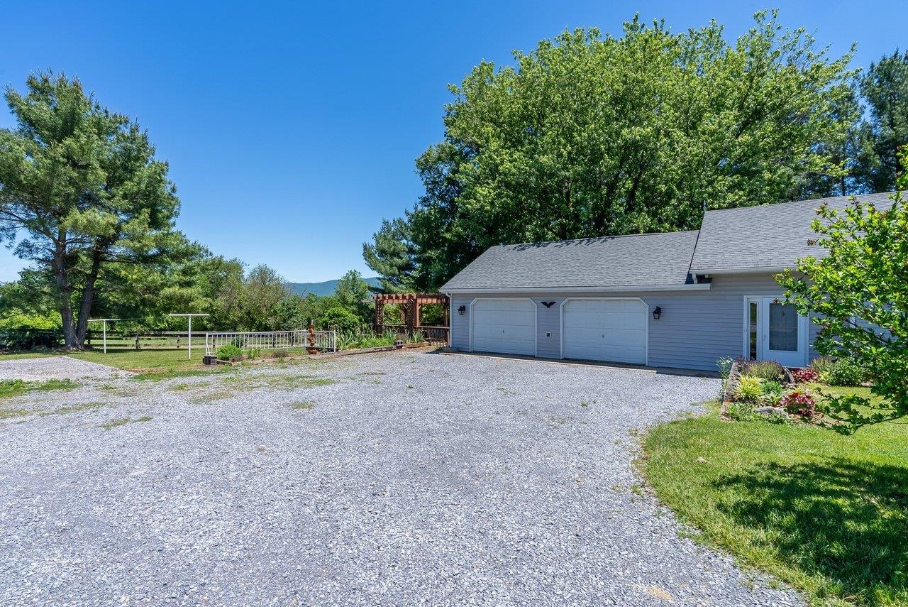 1928 BETHEL CHURCH RD, ELKTON, Virginia 22827, 2 Bedrooms Bedrooms, ,2 BathroomsBathrooms,Residential,1928 BETHEL CHURCH RD,677866 MLS # 677866 1928 BETHEL CHURCH RD, ELKTON, Virginia 22827, 2 Bedrooms Bedrooms, ,2 BathroomsBathrooms,Residential,1928 BETHEL CHURCH RD,677866 MLS # 677866