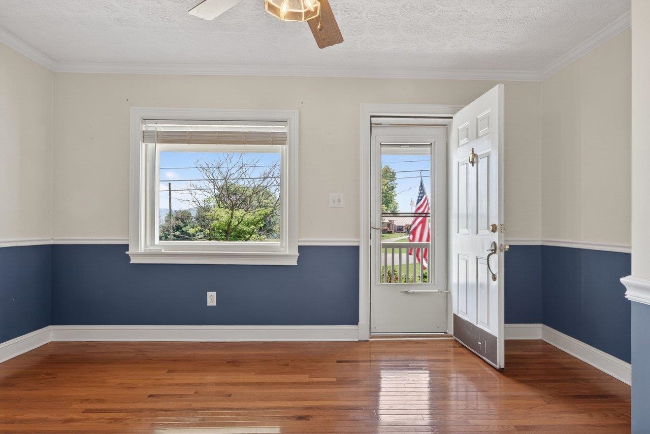 1928 BETHEL CHURCH RD, ELKTON, Virginia 22827, 2 Bedrooms Bedrooms, ,2 BathroomsBathrooms,Residential,1928 BETHEL CHURCH RD,677866 MLS # 677866 1928 BETHEL CHURCH RD, ELKTON, Virginia 22827, 2 Bedrooms Bedrooms, ,2 BathroomsBathrooms,Residential,1928 BETHEL CHURCH RD,677866 MLS # 677866