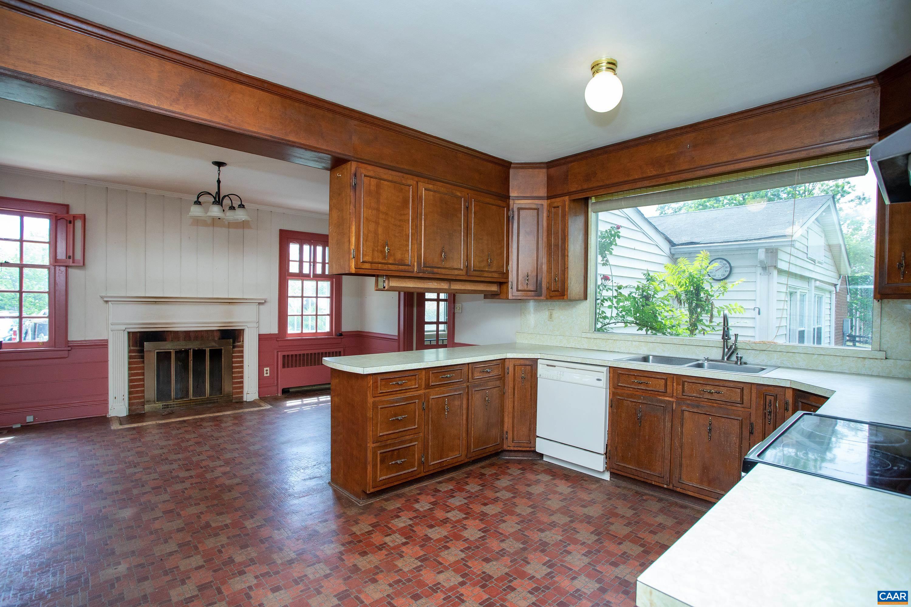 293 LLAMA FARM RD, CHARLOTTESVILLE, Virginia 22902, 3 Bedrooms Bedrooms, ,4 BathroomsBathrooms,Residential,Lower Sherwood,293 LLAMA FARM RD,680193 MLS # 680193