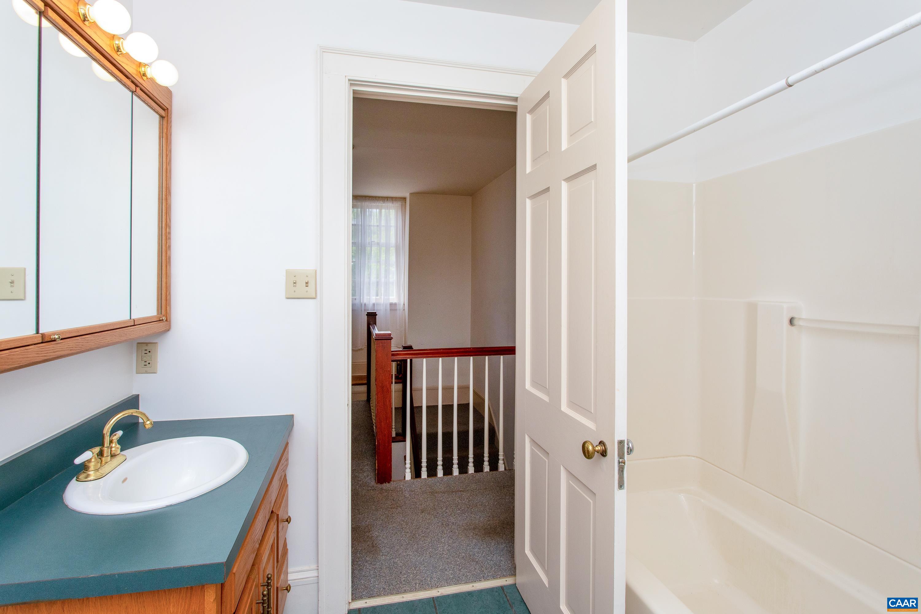 293 LLAMA FARM RD, CHARLOTTESVILLE, Virginia 22902, 3 Bedrooms Bedrooms, ,4 BathroomsBathrooms,Residential,Lower Sherwood,293 LLAMA FARM RD,680193 MLS # 680193