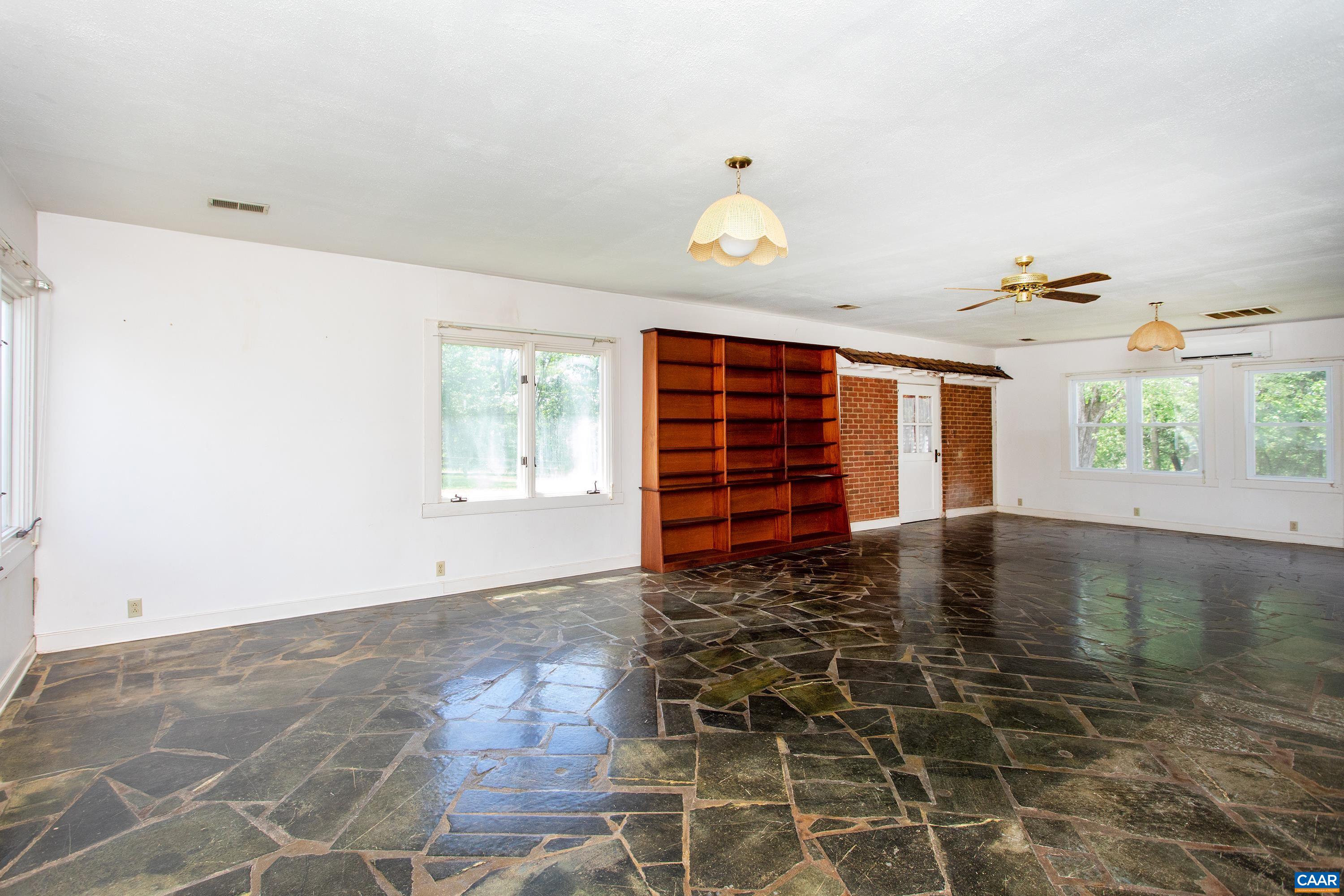 293 LLAMA FARM RD, CHARLOTTESVILLE, Virginia 22902, 3 Bedrooms Bedrooms, ,4 BathroomsBathrooms,Residential,Lower Sherwood,293 LLAMA FARM RD,680193 MLS # 680193