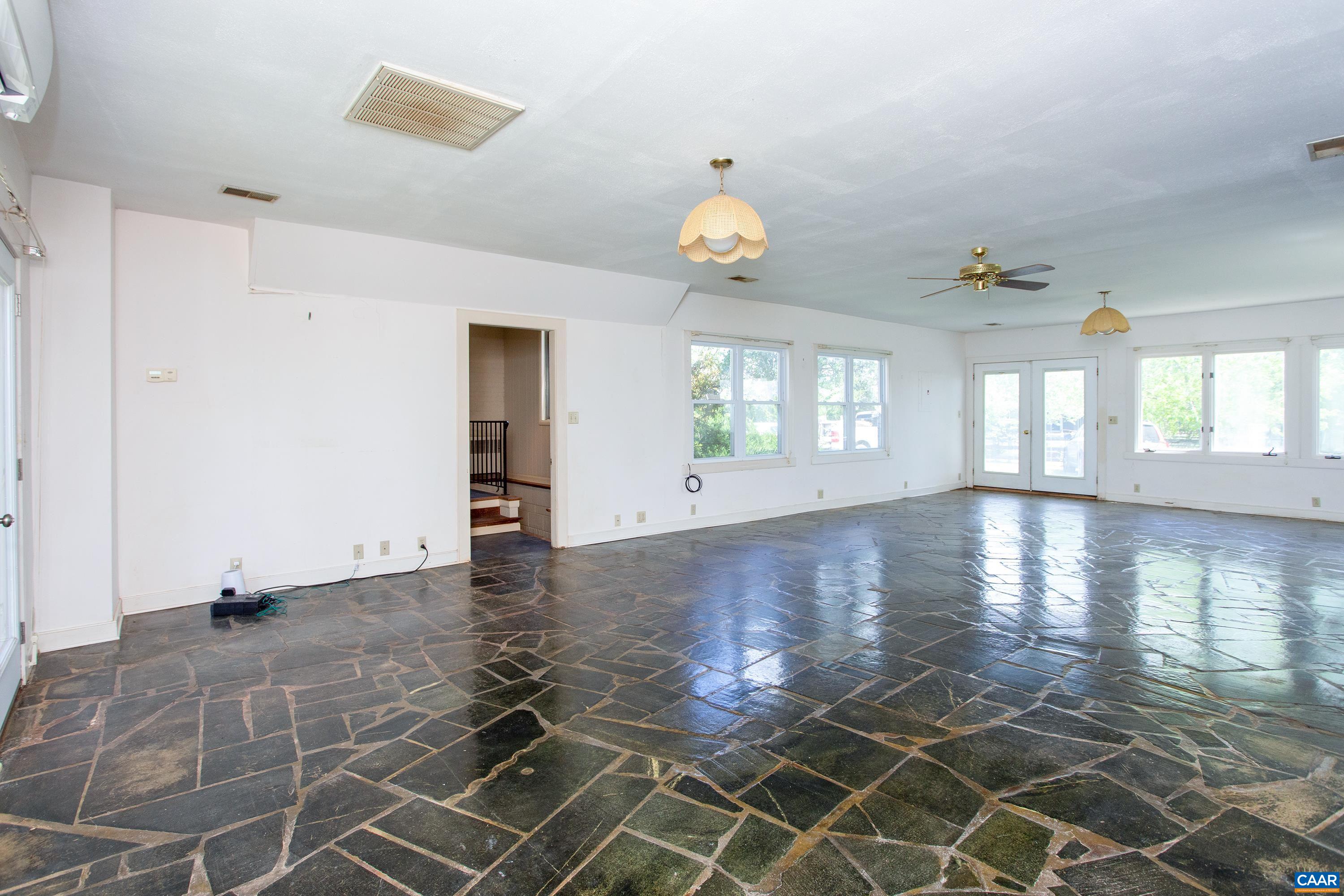 293 LLAMA FARM RD, CHARLOTTESVILLE, Virginia 22902, 3 Bedrooms Bedrooms, ,4 BathroomsBathrooms,Residential,Lower Sherwood,293 LLAMA FARM RD,680193 MLS # 680193