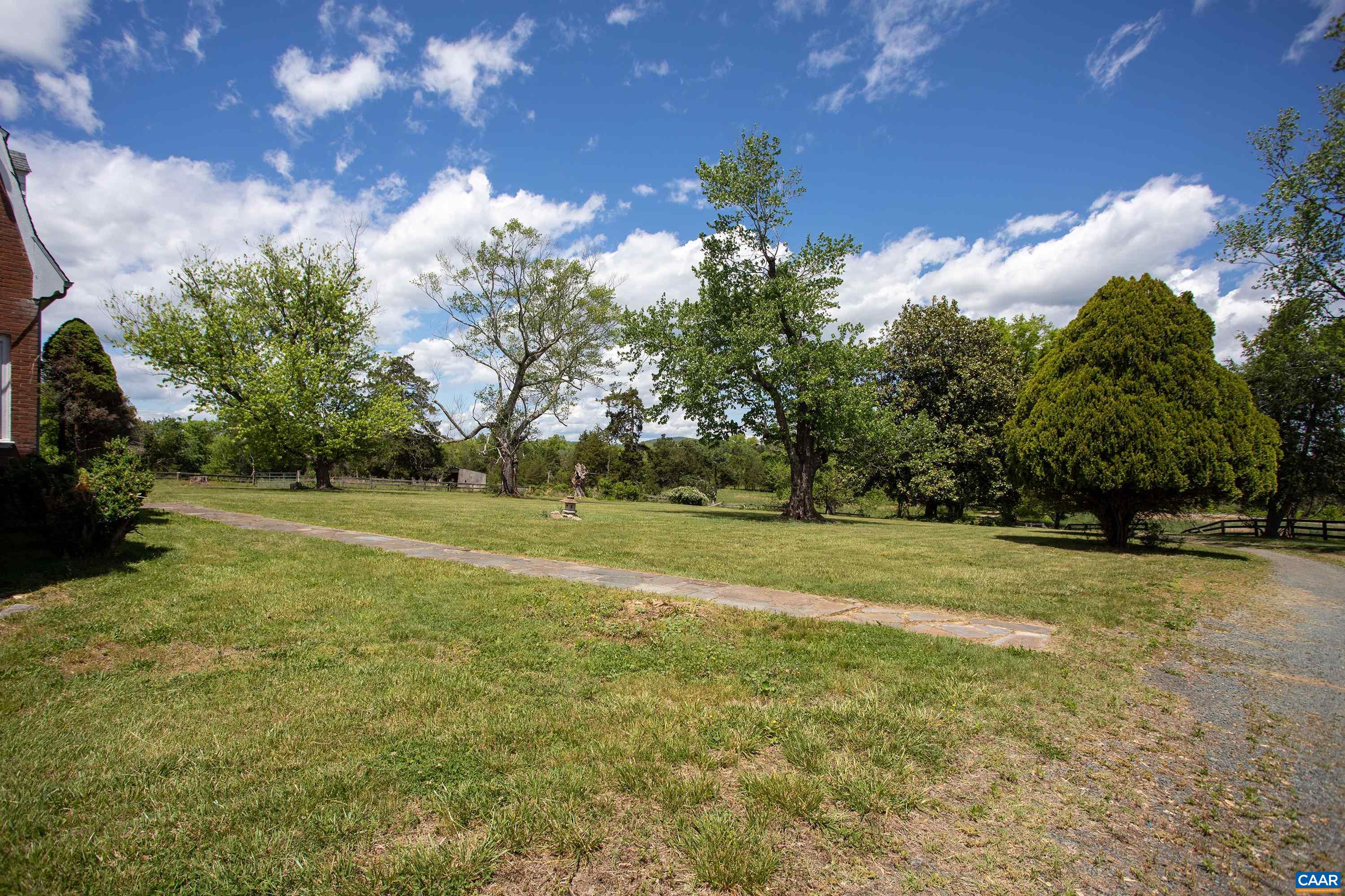 293 LLAMA FARM RD, CHARLOTTESVILLE, Virginia 22902, 3 Bedrooms Bedrooms, ,4 BathroomsBathrooms,Residential,Lower Sherwood,293 LLAMA FARM RD,680193 MLS # 680193