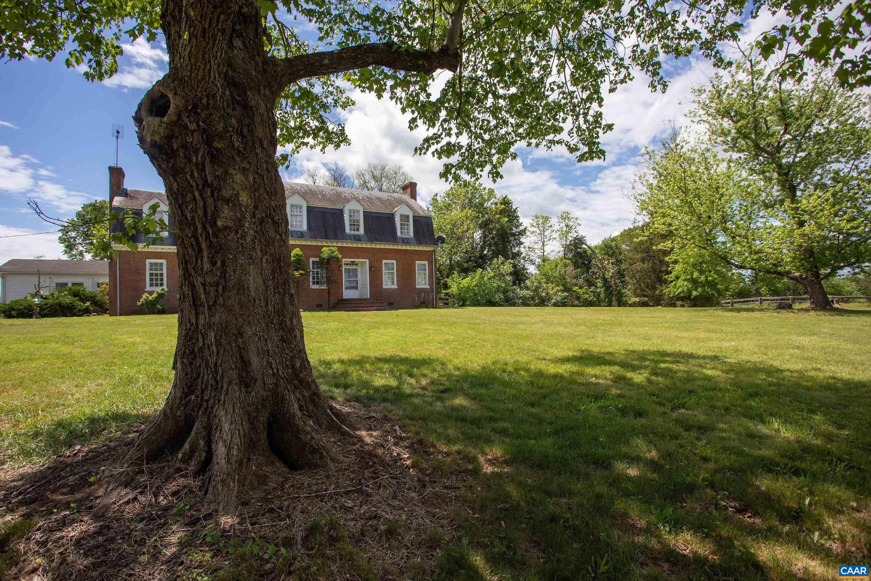 293 LLAMA FARM RD, CHARLOTTESVILLE, Virginia 22902, 3 Bedrooms Bedrooms, ,4 BathroomsBathrooms,Residential,Lower Sherwood,293 LLAMA FARM RD,680193 MLS # 680193