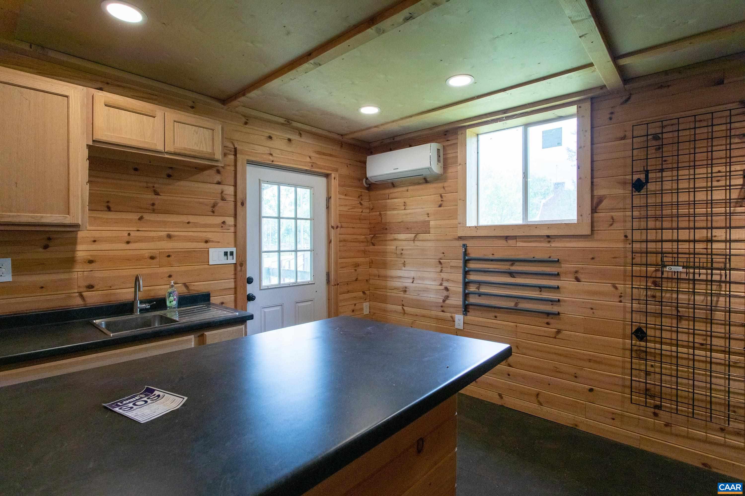 293 LLAMA FARM RD, CHARLOTTESVILLE, Virginia 22902, 3 Bedrooms Bedrooms, ,4 BathroomsBathrooms,Residential,Lower Sherwood,293 LLAMA FARM RD,680193 MLS # 680193