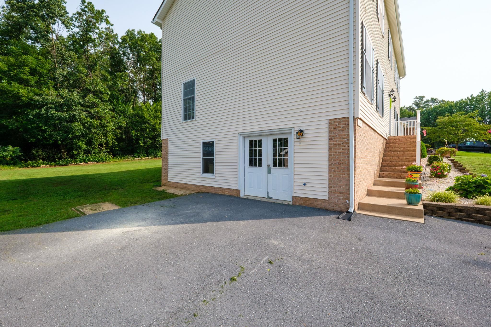 157 BACK RD, SHENANDOAH, Virginia 22849, 5 Bedrooms Bedrooms, ,3 BathroomsBathrooms,Residential,157 BACK RD,680268 MLS # 680268 157 BACK RD, SHENANDOAH, Virginia 22849, 5 Bedrooms Bedrooms, ,3 BathroomsBathrooms,Residential,157 BACK RD,680268 MLS # 680268