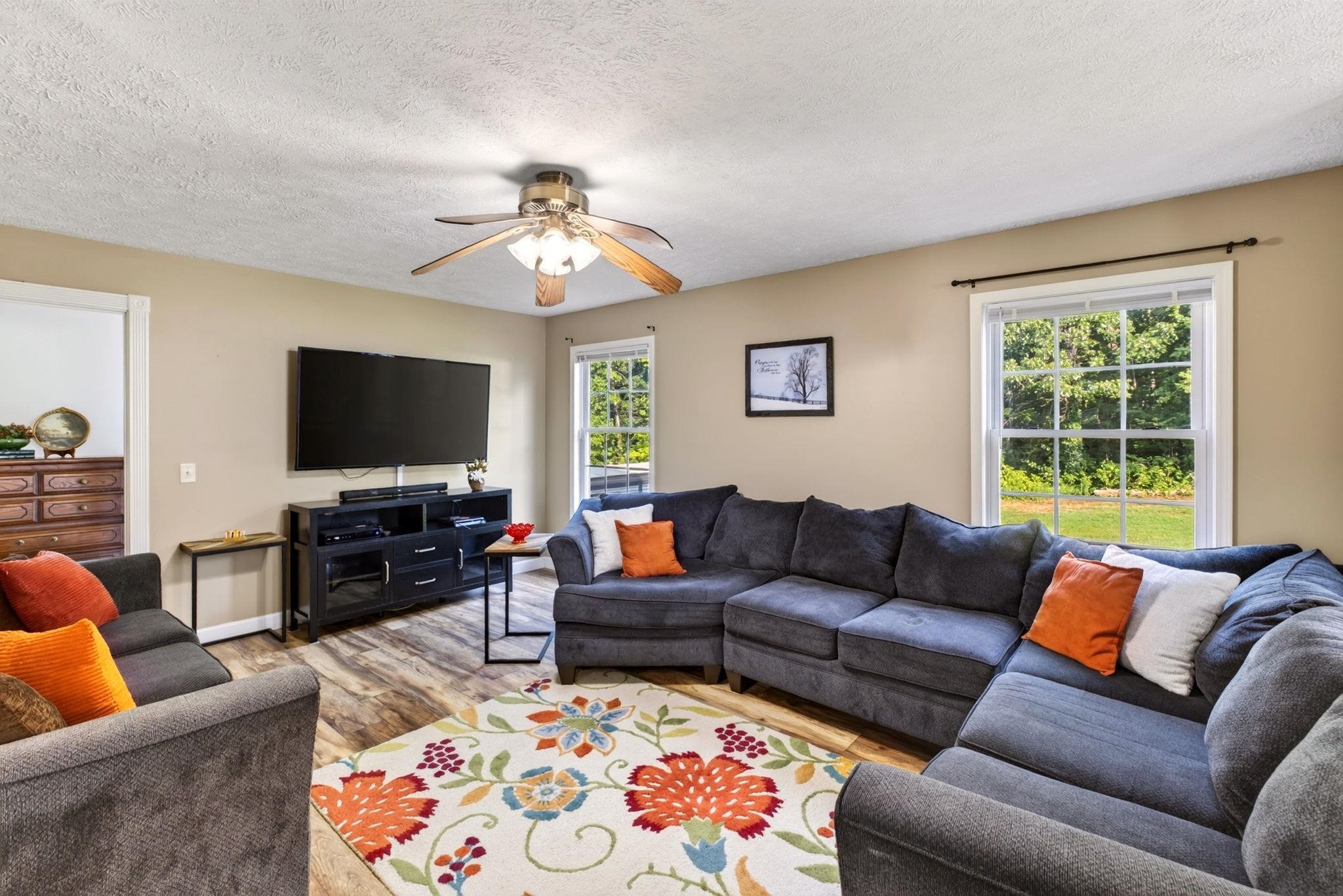 157 BACK RD, SHENANDOAH, Virginia 22849, 5 Bedrooms Bedrooms, ,3 BathroomsBathrooms,Residential,157 BACK RD,680268 MLS # 680268 157 BACK RD, SHENANDOAH, Virginia 22849, 5 Bedrooms Bedrooms, ,3 BathroomsBathrooms,Residential,157 BACK RD,680268 MLS # 680268