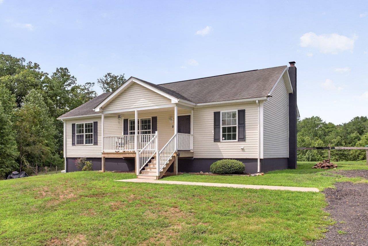 7066 FORTUNE LN, KEENE, Virginia 22946, 3 Bedrooms Bedrooms, ,2 BathroomsBathrooms,Residential,7066 FORTUNE LN,680514 MLS # 680514 7066 FORTUNE LN, KEENE, Virginia 22946, 3 Bedrooms Bedrooms, ,2 BathroomsBathrooms,Residential,7066 FORTUNE LN,680514 MLS # 680514