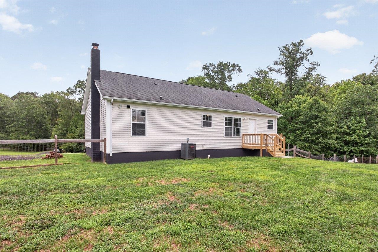 7066 FORTUNE LN, KEENE, Virginia 22946, 3 Bedrooms Bedrooms, ,2 BathroomsBathrooms,Residential,7066 FORTUNE LN,680514 MLS # 680514 7066 FORTUNE LN, KEENE, Virginia 22946, 3 Bedrooms Bedrooms, ,2 BathroomsBathrooms,Residential,7066 FORTUNE LN,680514 MLS # 680514