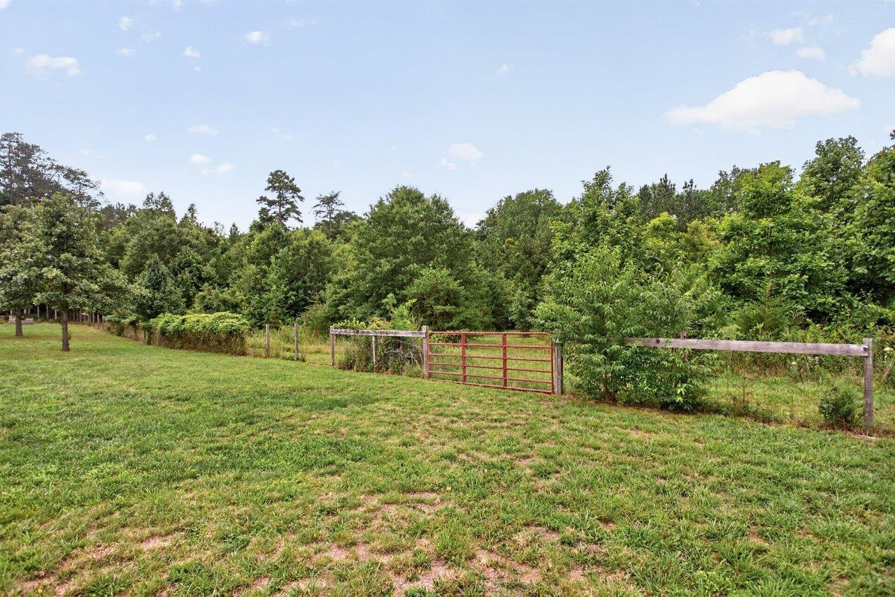 7066 FORTUNE LN, KEENE, Virginia 22946, 3 Bedrooms Bedrooms, ,2 BathroomsBathrooms,Residential,7066 FORTUNE LN,680514 MLS # 680514 7066 FORTUNE LN, KEENE, Virginia 22946, 3 Bedrooms Bedrooms, ,2 BathroomsBathrooms,Residential,7066 FORTUNE LN,680514 MLS # 680514
