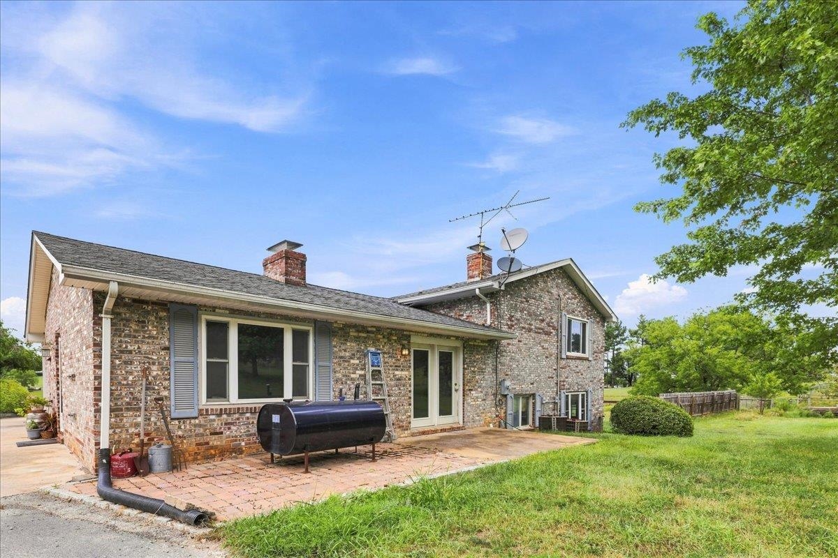 1100 QUICKS MILL RD, STAUNTON, Virginia 24401, 5 Bedrooms Bedrooms, ,3 BathroomsBathrooms,Residential,1100 QUICKS MILL RD,680542 MLS # 680542 1100 QUICKS MILL RD, STAUNTON, Virginia 24401, 5 Bedrooms Bedrooms, ,3 BathroomsBathrooms,Residential,1100 QUICKS MILL RD,680542 MLS # 680542