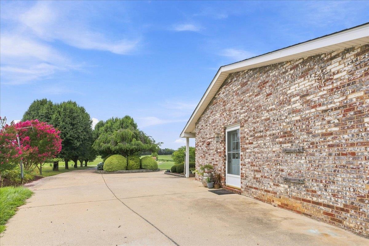 1100 QUICKS MILL RD, STAUNTON, Virginia 24401, 5 Bedrooms Bedrooms, ,3 BathroomsBathrooms,Residential,1100 QUICKS MILL RD,680542 MLS # 680542 1100 QUICKS MILL RD, STAUNTON, Virginia 24401, 5 Bedrooms Bedrooms, ,3 BathroomsBathrooms,Residential,1100 QUICKS MILL RD,680542 MLS # 680542